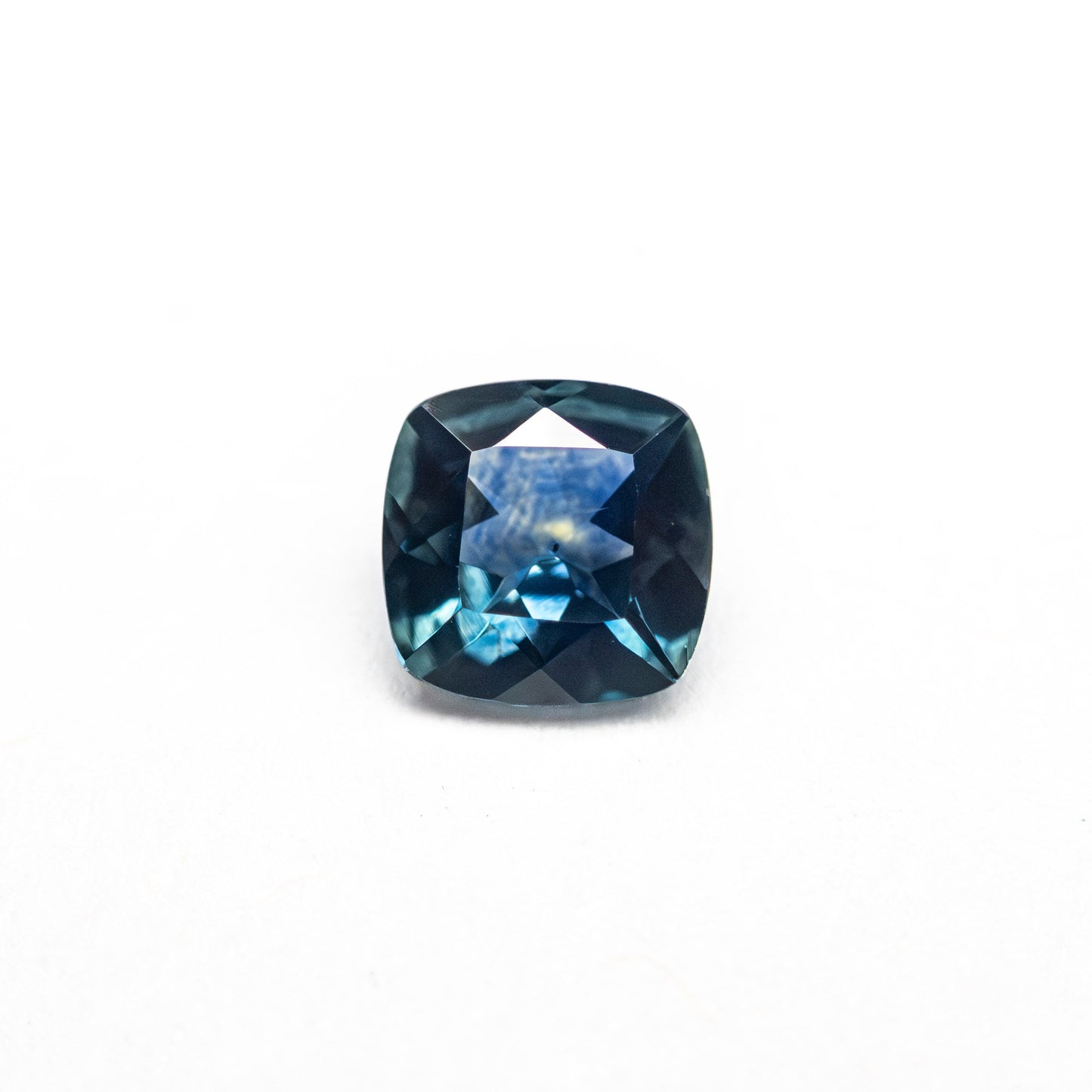 0.63ct 5.08x5.07x2.76mm クッションブリリアントサファイア 23466-23