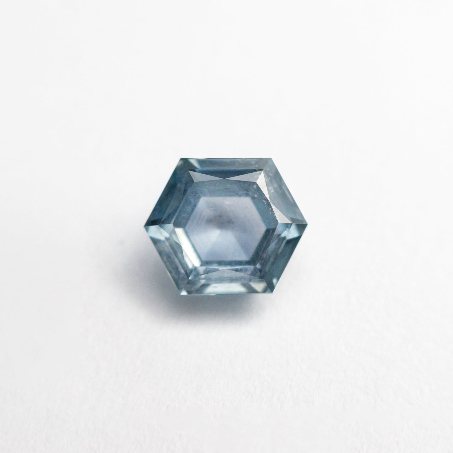 1.75ct 7.24x6.06x4.08mm 六角形ブリリアントサファイア 23670-19