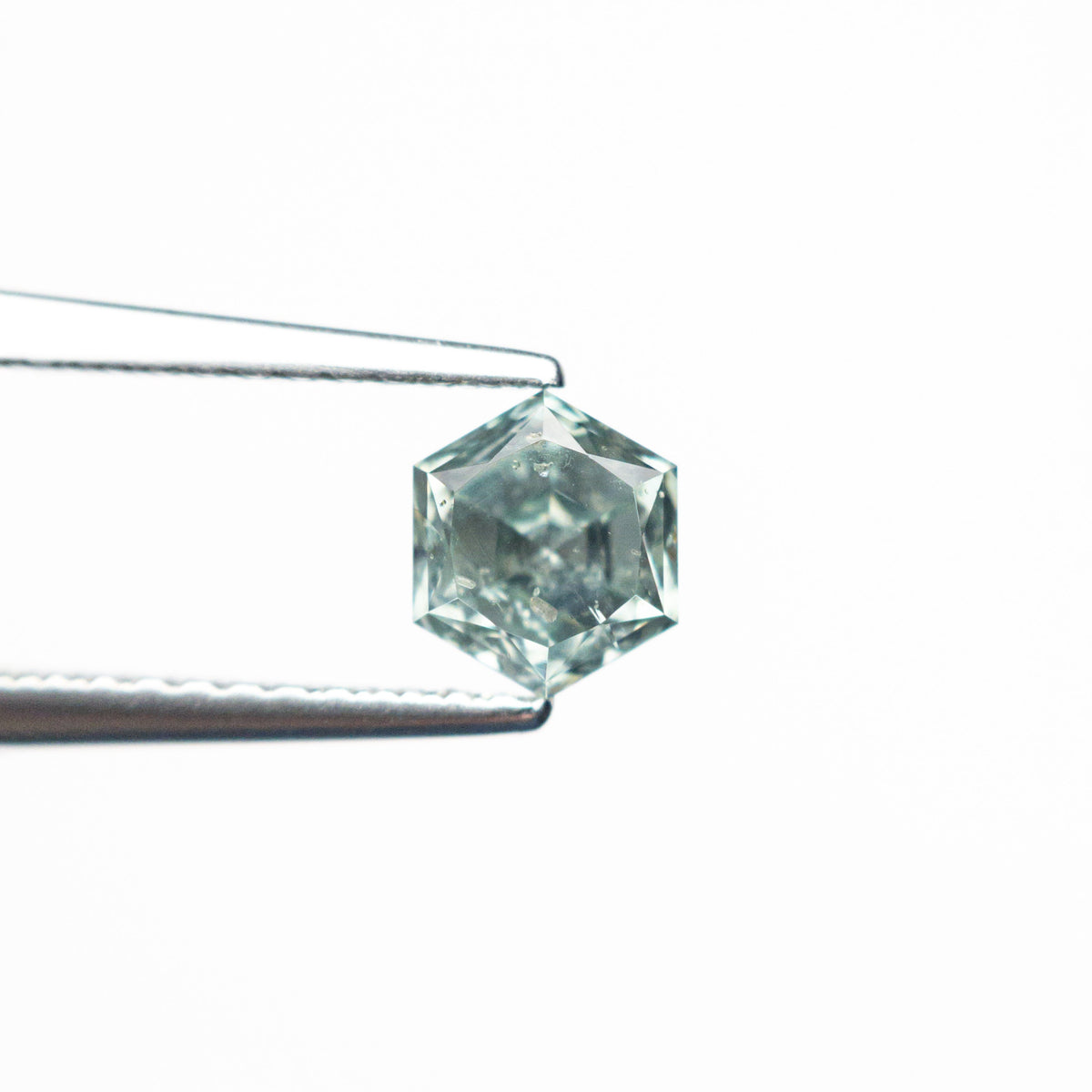 0.90ct 5.64x4.82x4.01mm ヘキサゴン ブリリアントサファイア 23671-03