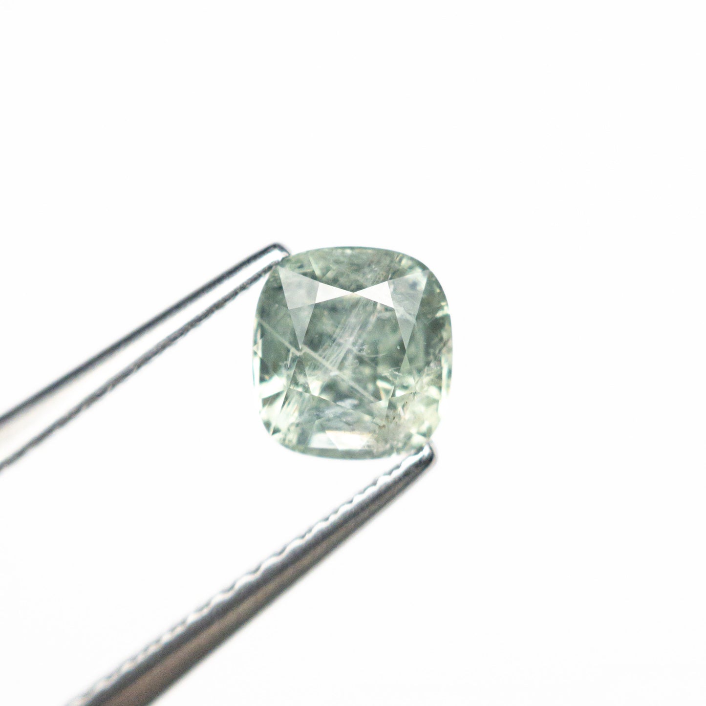 1.27カラット 5.85x5.50x4.34mm クッションブリリアントサファイア 23674-11