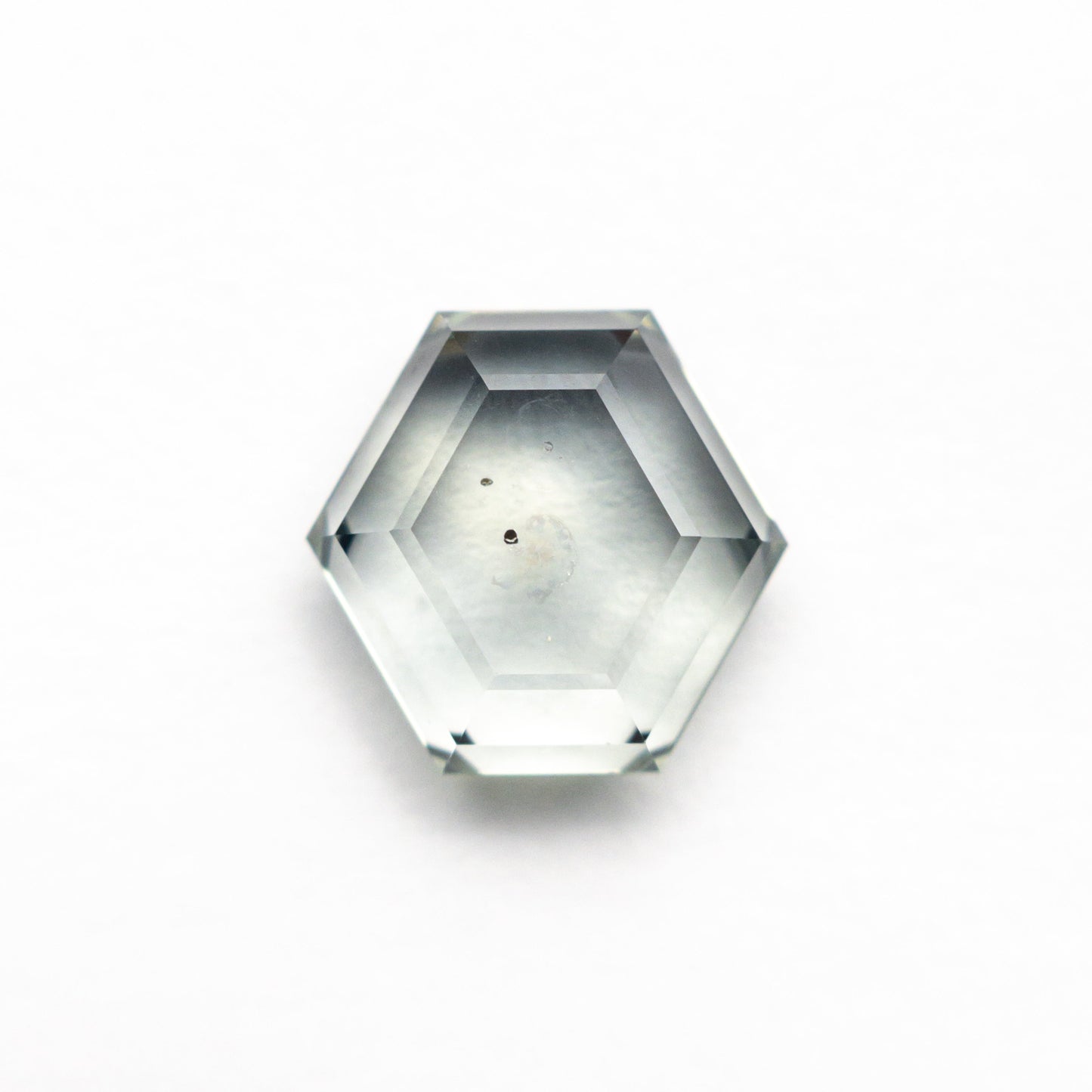 2.49カラット 7.98x8.31x3.35mm ヘキサゴン ポートレートカット サファイア 23678-10