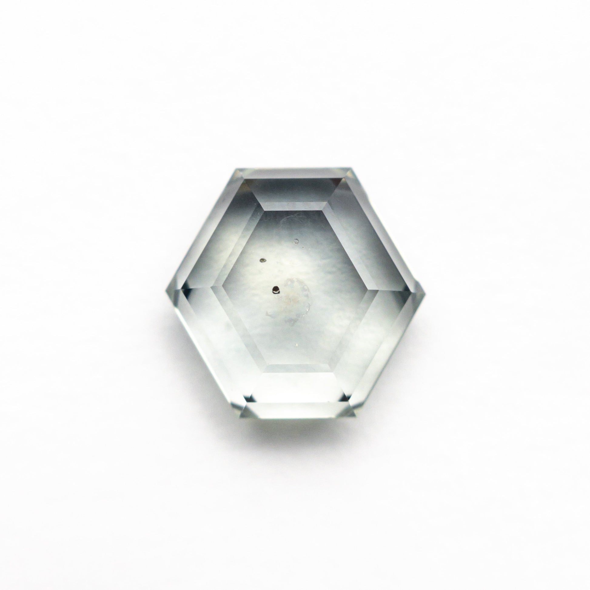 2.49カラット 7.98x8.31x3.35mm ヘキサゴン ポートレートカット サファイア 23678-10