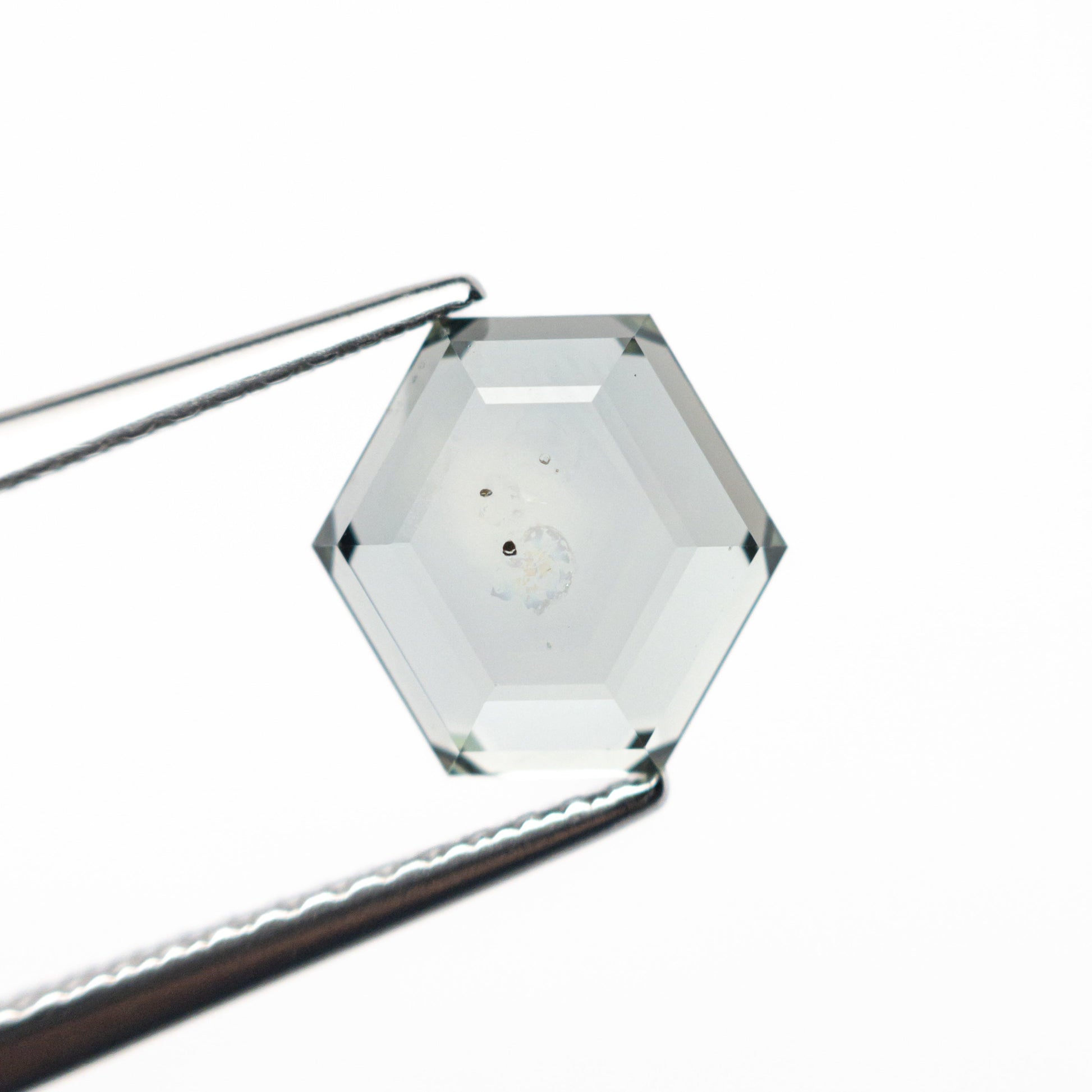 2.49カラット 7.98x8.31x3.35mm ヘキサゴン ポートレートカット サファイア 23678-10