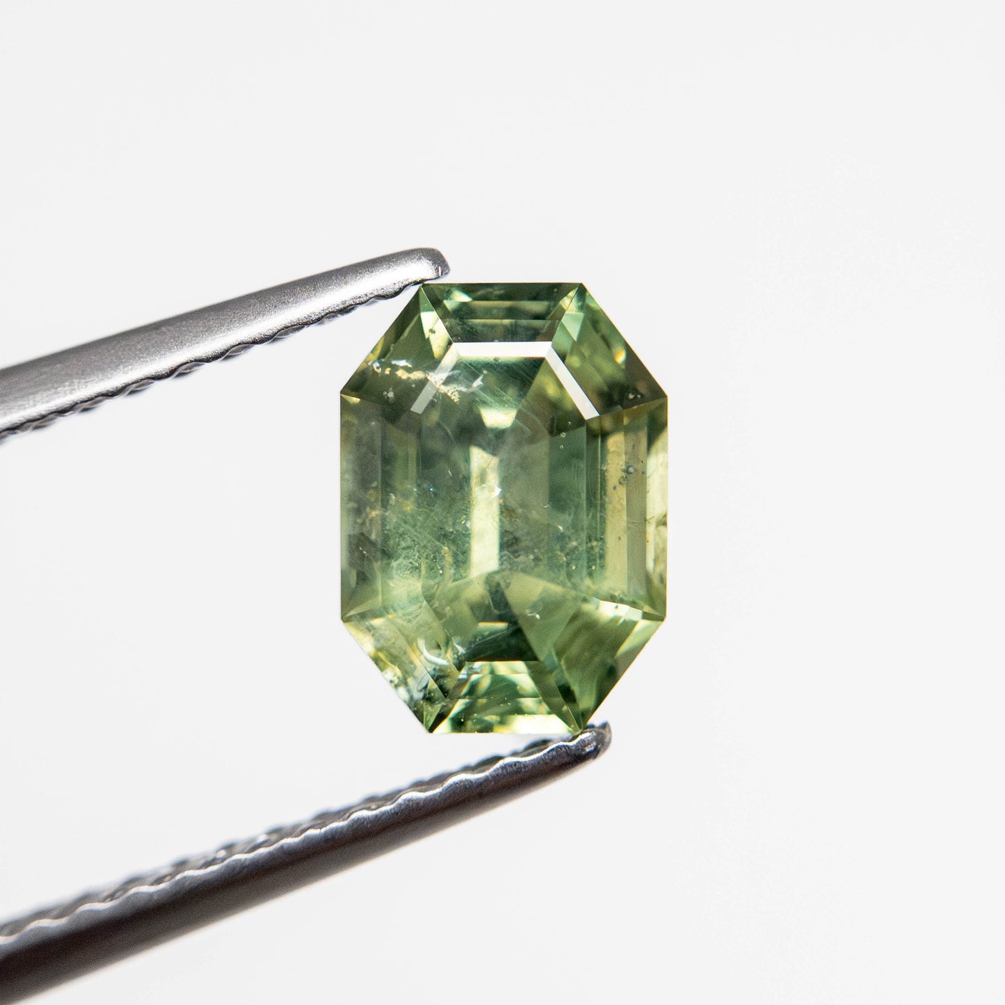 1.58ct 7.61x5.42x4.13mm カット コーナー レクタングル ステップ カット サファイア 23699-08