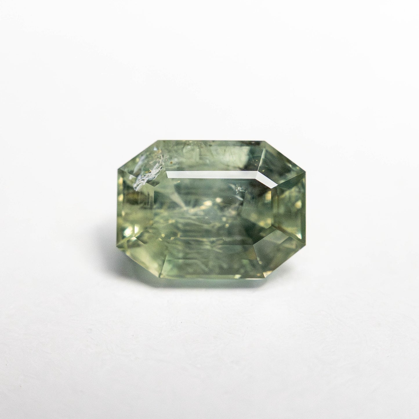 1.92ct 7.54x5.53x4.74mm カット コーナー レクタングル ステップ カット サファイア 23699-09