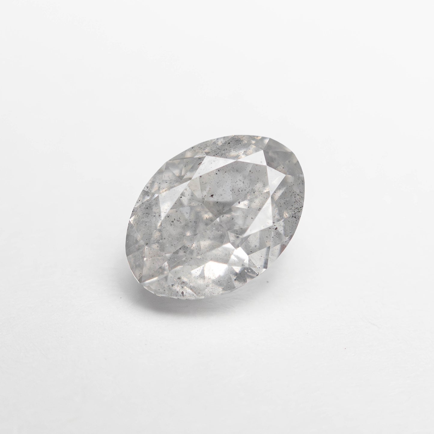 1.18ct 7.41x5.41x3.74mm GIA I2 フェイント グレー オーバル ブリリアント 23894-01