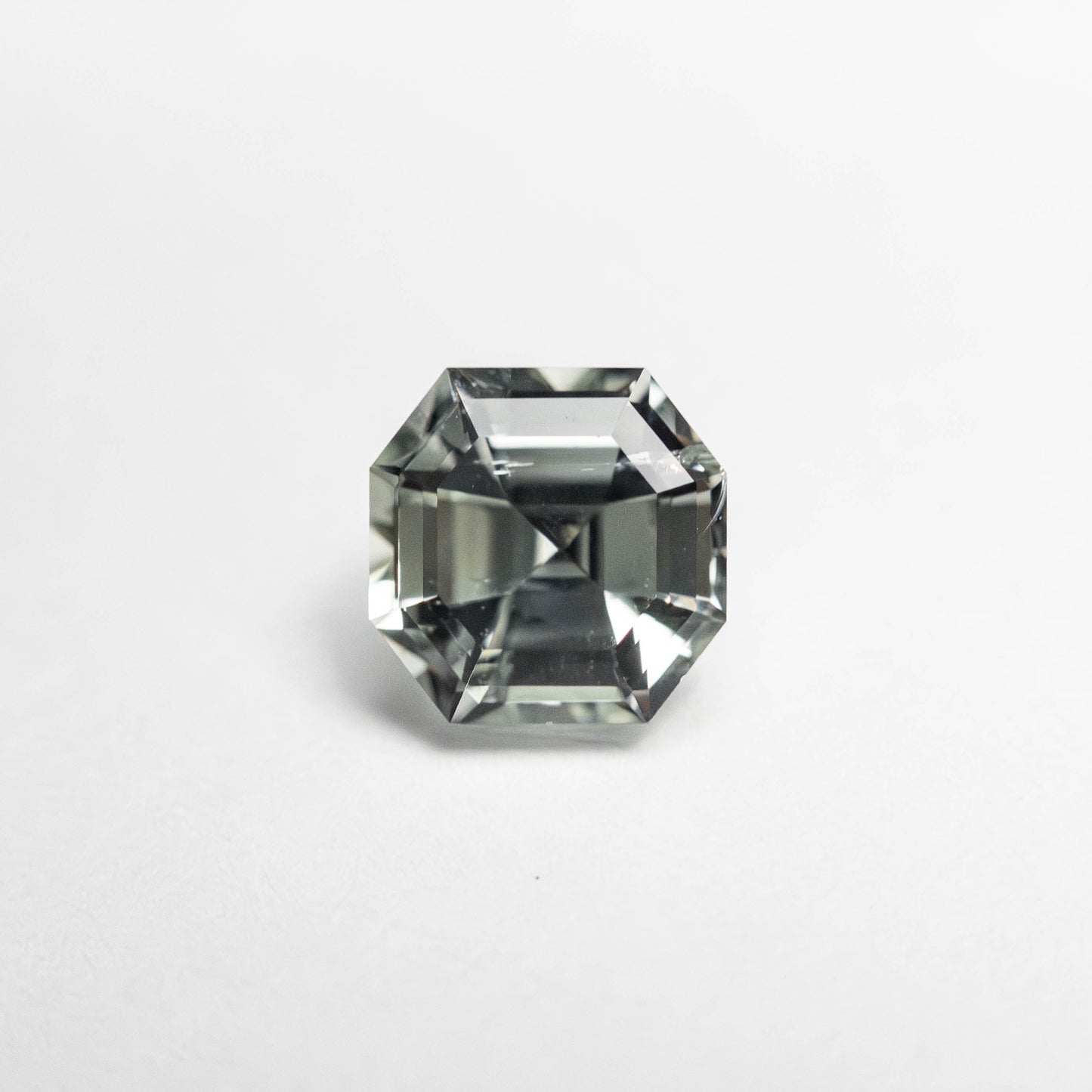 1.10ct 5.52x5.49x4.04mm カット コーナー レクタングル ステップ カット サファイア 23902-05