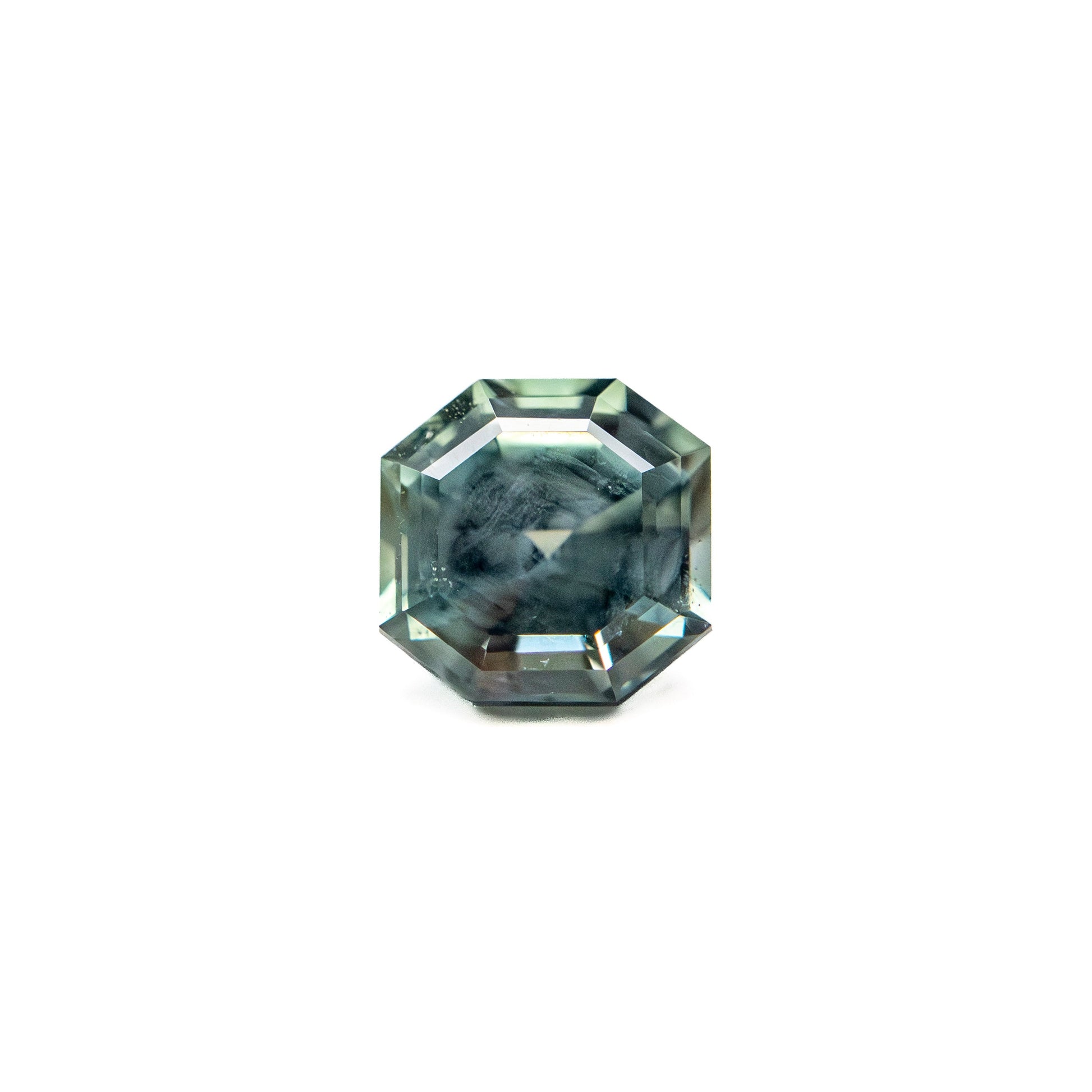 0.75カラット 4.96x4.91x3.57mm カットコーナースクエアステップカットサファイア 23903-12