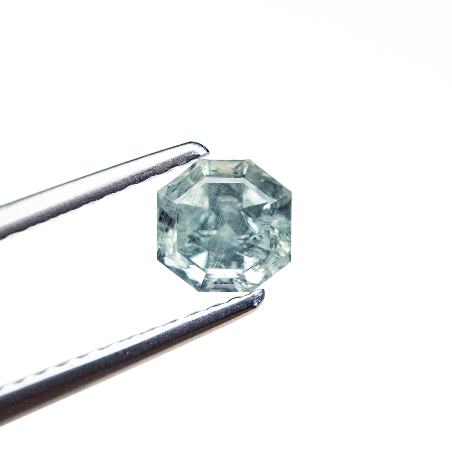 0.86ct 4.99x4.92x4.01mm カットコーナースクエアステップカットサファイア 23903-14