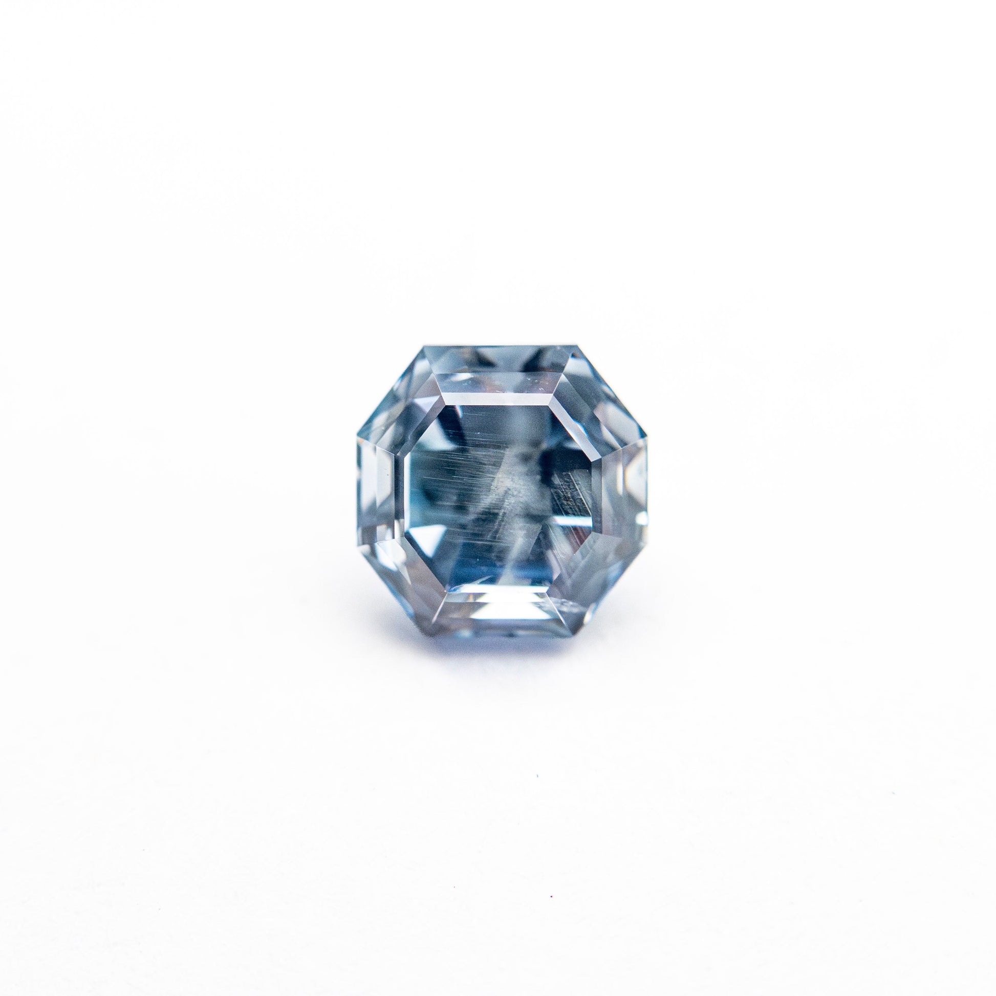 0.91ct 5.07x5.03x4.12mm カットコーナースクエアステップカットサファイア 23903-16