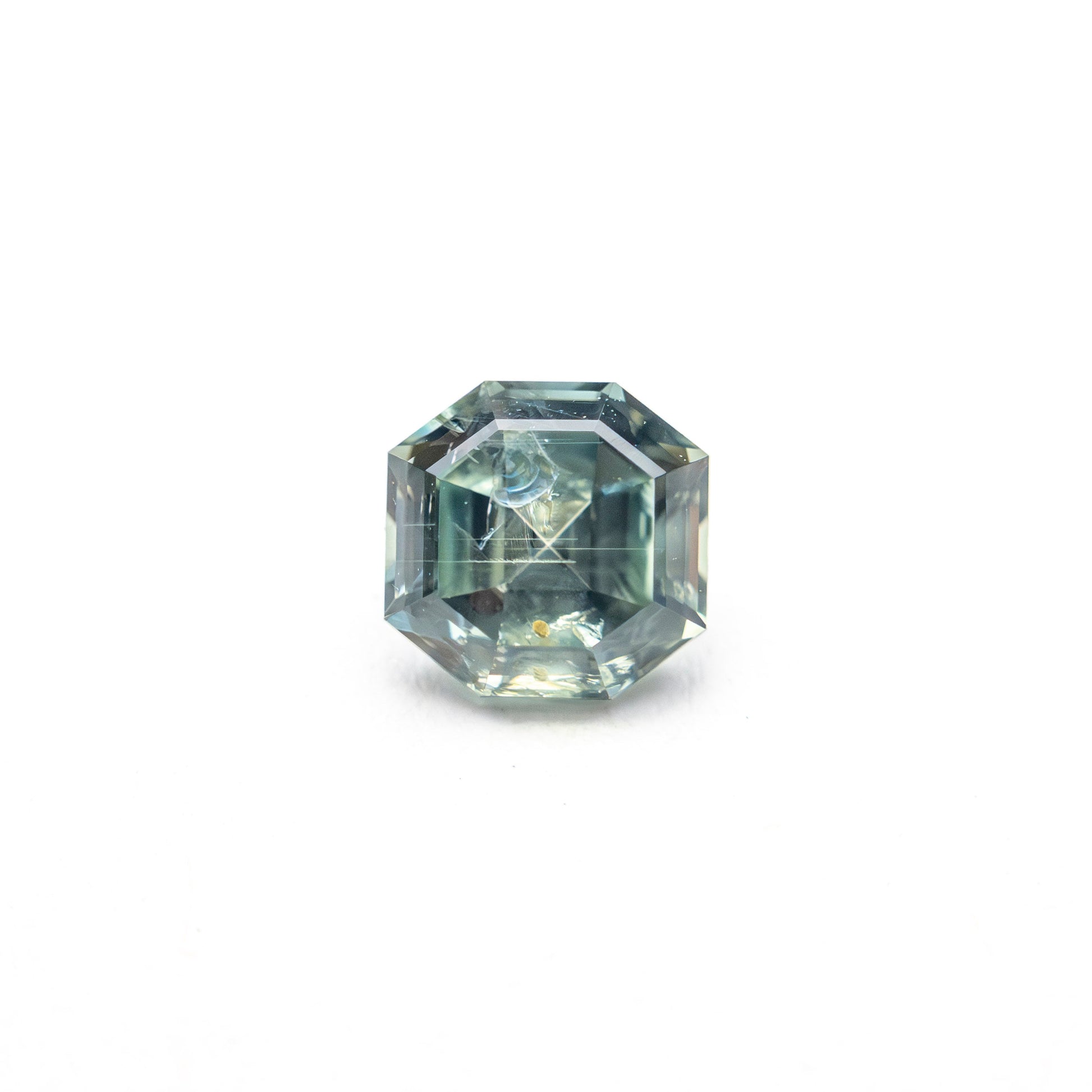 0.75ct 4.99x4.89x3.41mm カットコーナースクエアステップカットサファイア 23903-18