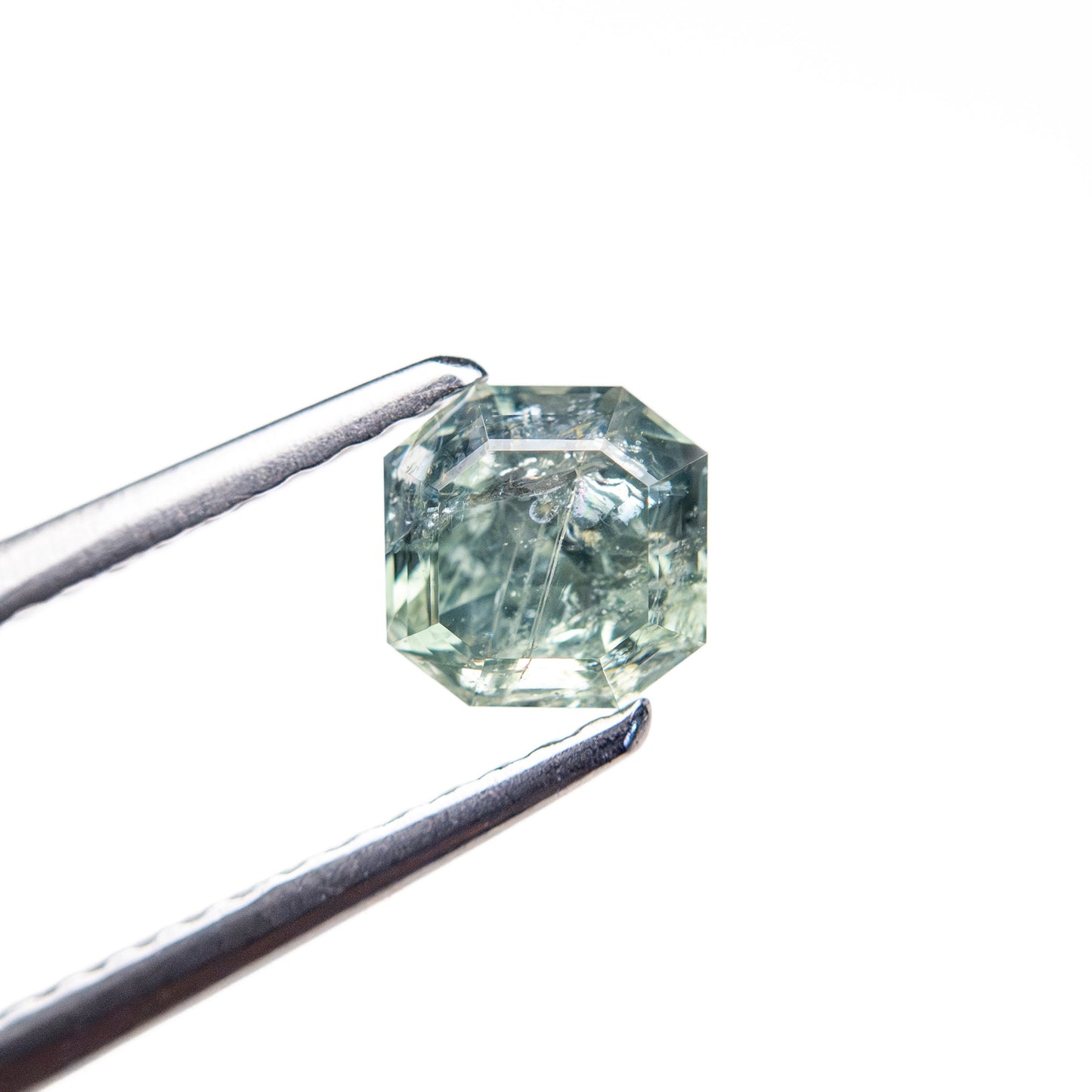 0.87ct 5.05x4.99x3.84mm カットコーナースクエアステップカットサファイア 23903-19
