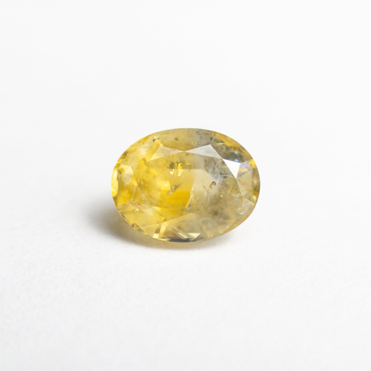 1.82ct 7.95x6.20x4.34mm オーバル ブリリアント サファイア 24196-02