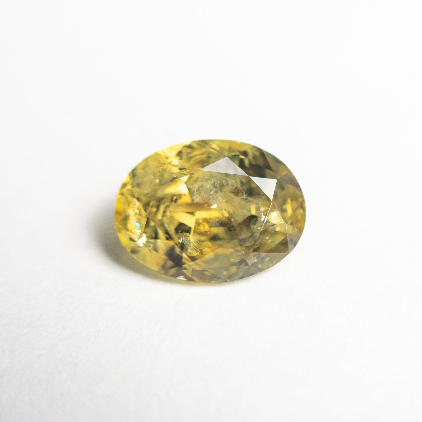 1.84ct 8.73x6.61x3.92mm オーバル ブリリアント サファイア 24196-04