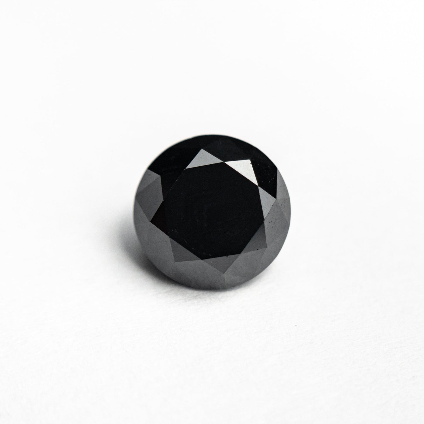 1.60ct 6.88x6.77x5.13mm ラウンド ブリリアント 24531-02