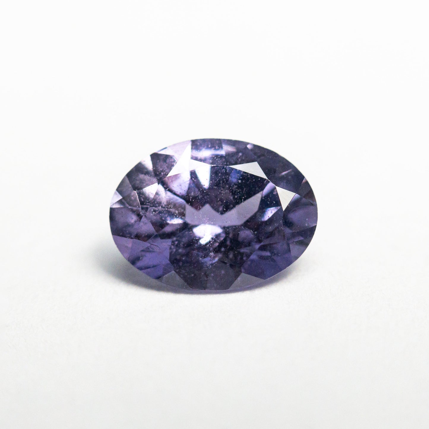 1.36ct 8.06x6.01x3.75mm オーバル ブリリアント サファイア 24676-01