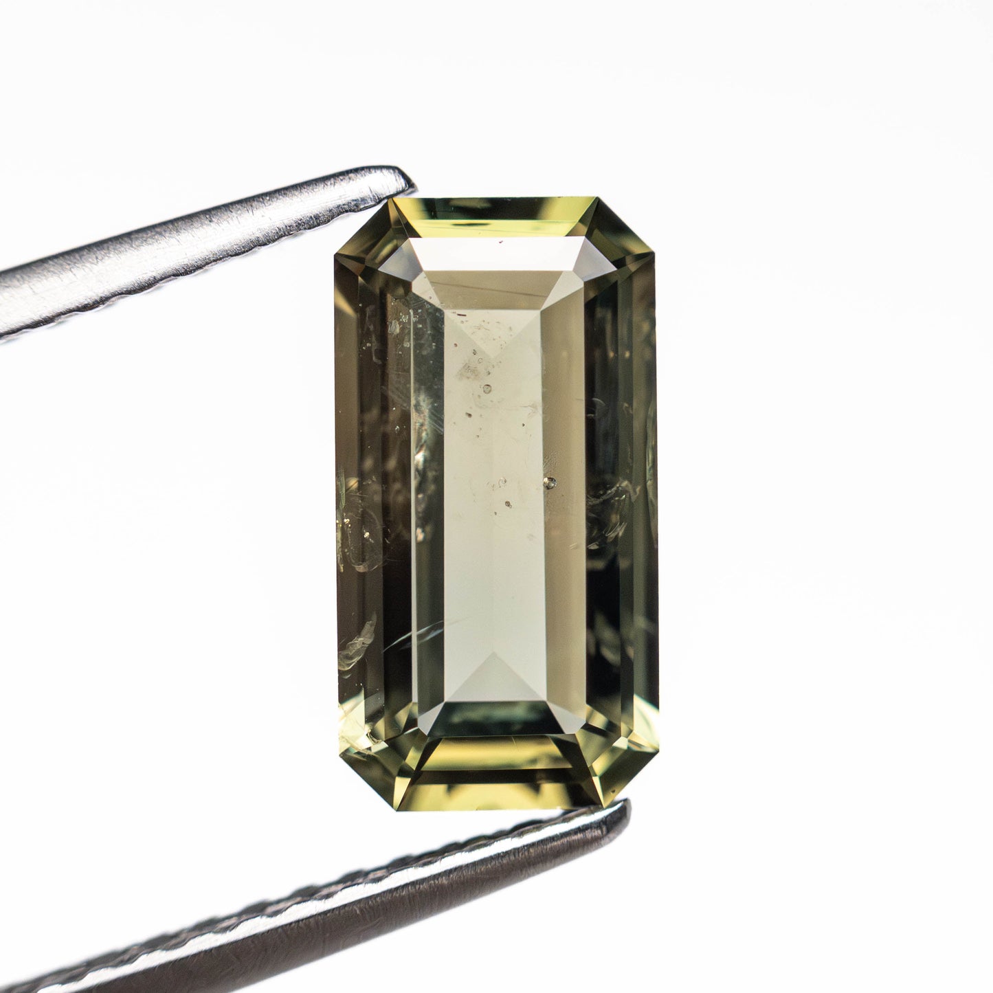 1.76ct 10.03x5.26x2.85mm カットコーナー レクタングル ステップカット サファイア 24786-01