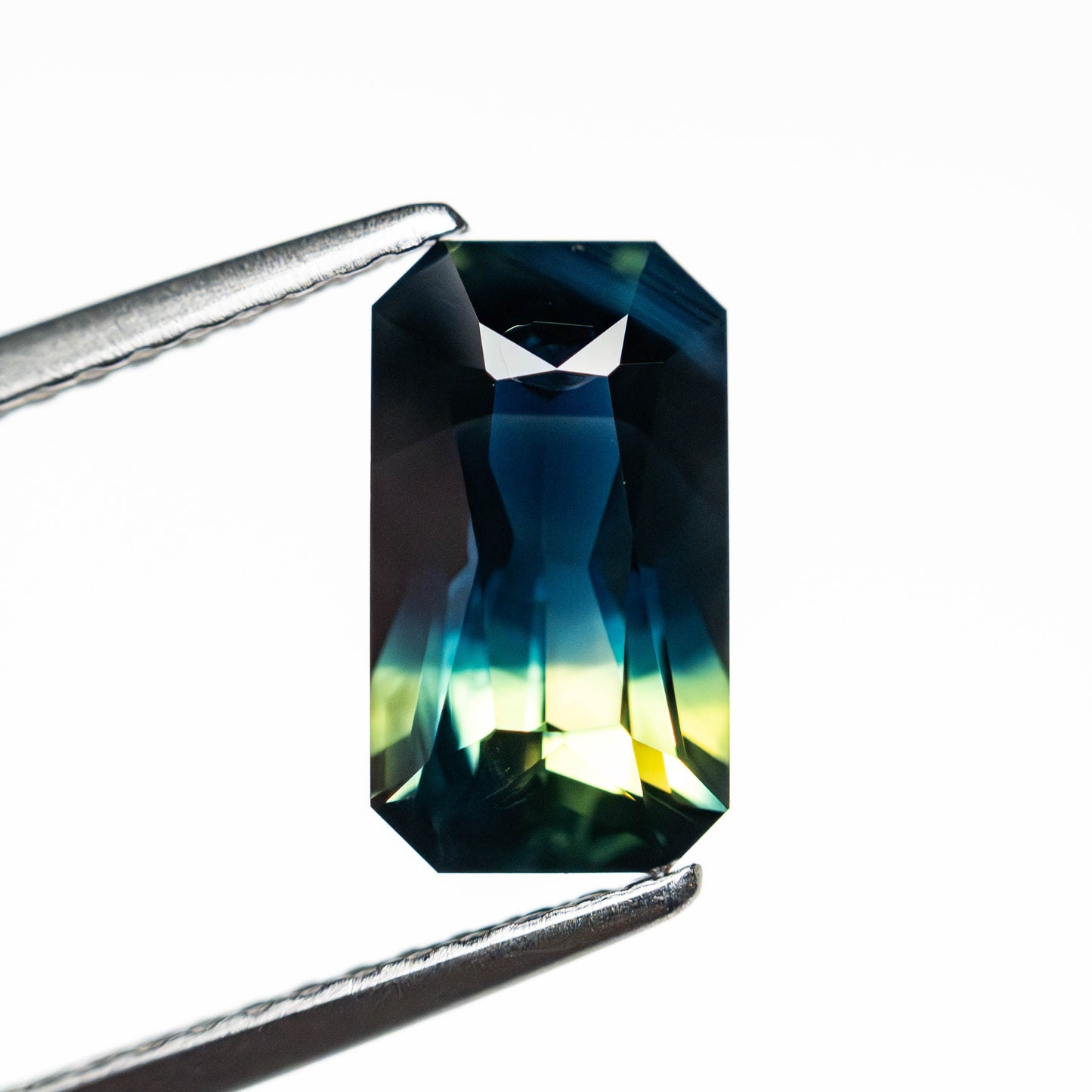 2.05ct 9.50x5.37x4.18mm カットコーナー レクタングル ブリリアント サファイア 25064-02