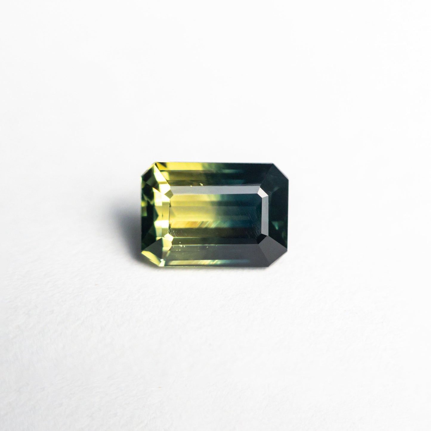 1.15ct 6.76x4.77x3.16mm カットコーナー レクタングル ステップカット サファイア 25112-15