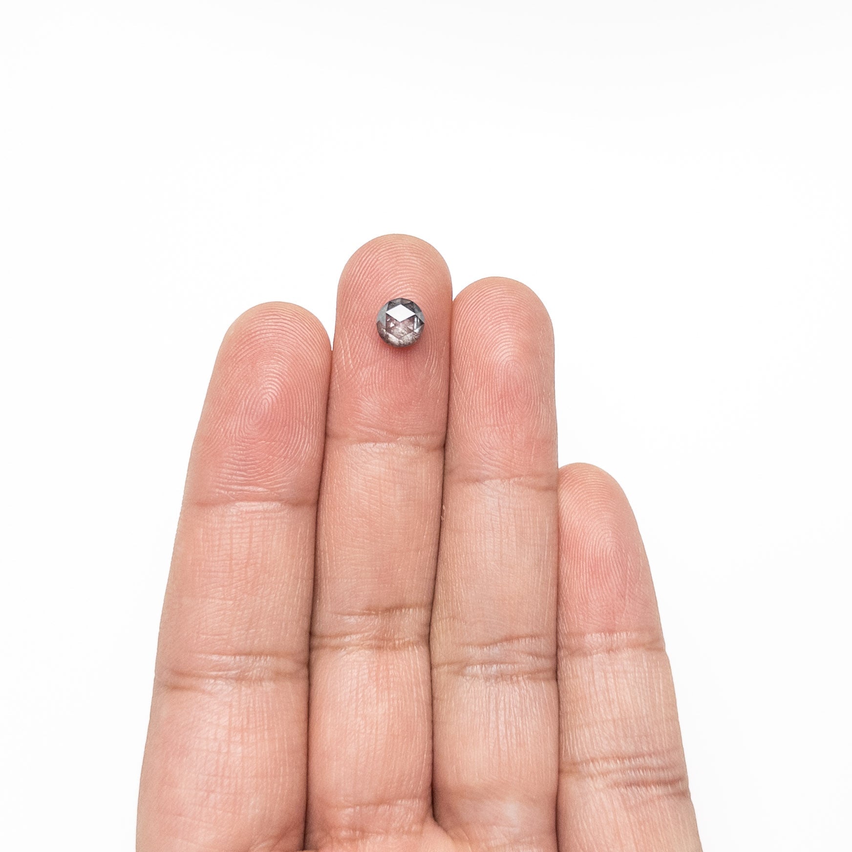 1.05カラット 6.10x5.93x3.47mm ラウンド ローズカット 25453-28