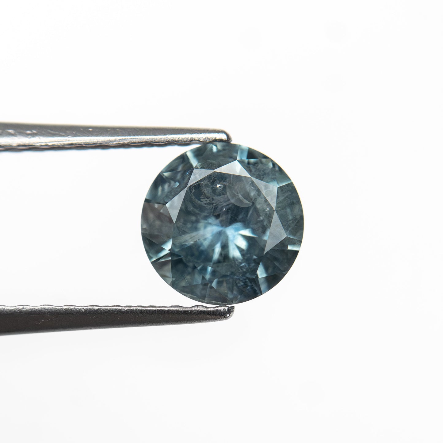 1.04ct 6.04x6.03x3.81mm ラウンドブリリアントサファイア 26141-27