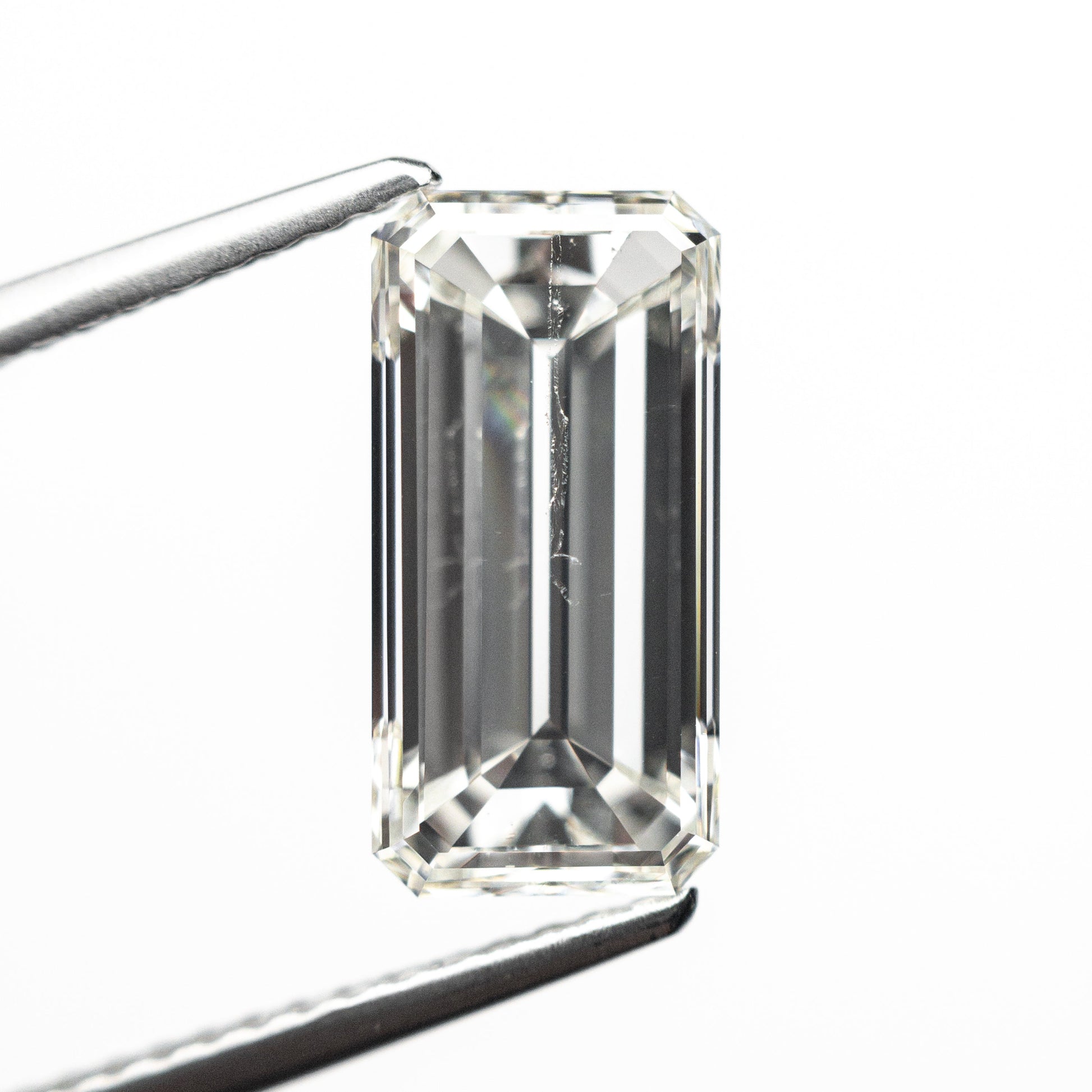 3.01カラット 11.85x5.89x4.47mm GIA SI2 Hカット コーナー レクタングル ステップカット 26478-01
