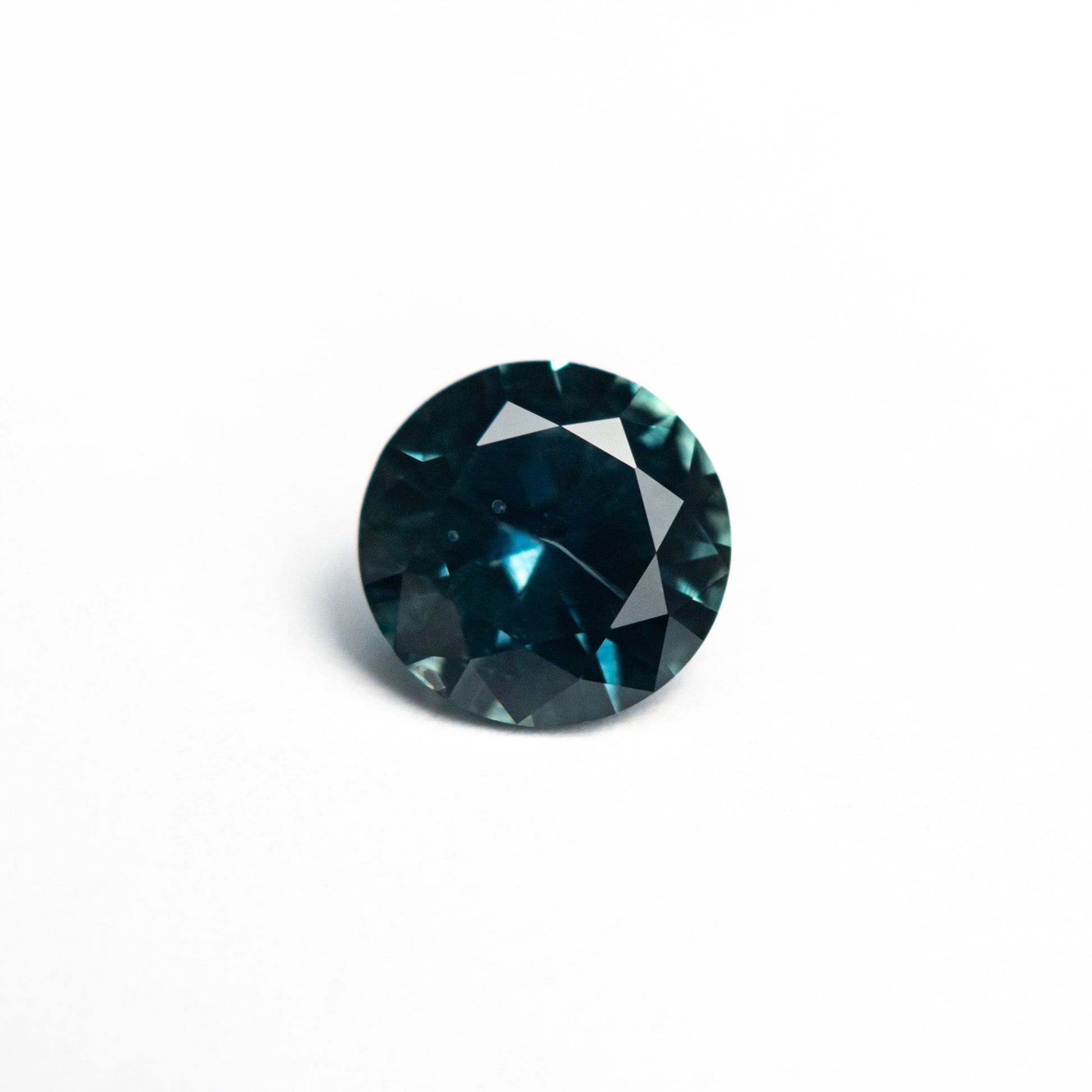1.17カラット 6.54x6.52x3.85mm ラウンドブリリアントサファイア 26524-02