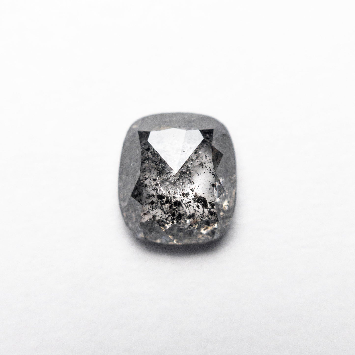1.34カラット 6.83x6.07x3.29mm クッションダブルカット 26784-05