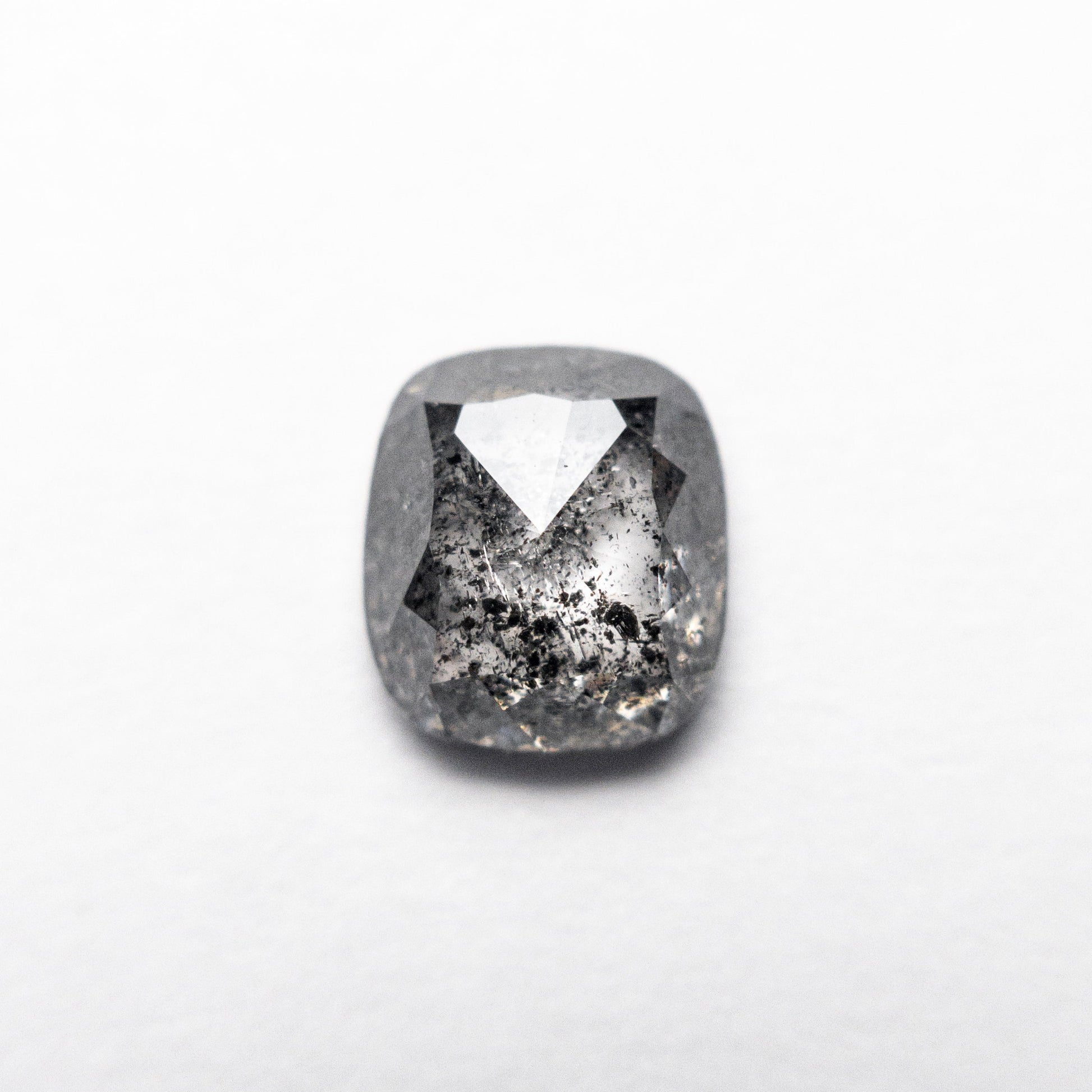 1.34カラット 6.83x6.07x3.29mm クッションダブルカット 26784-05