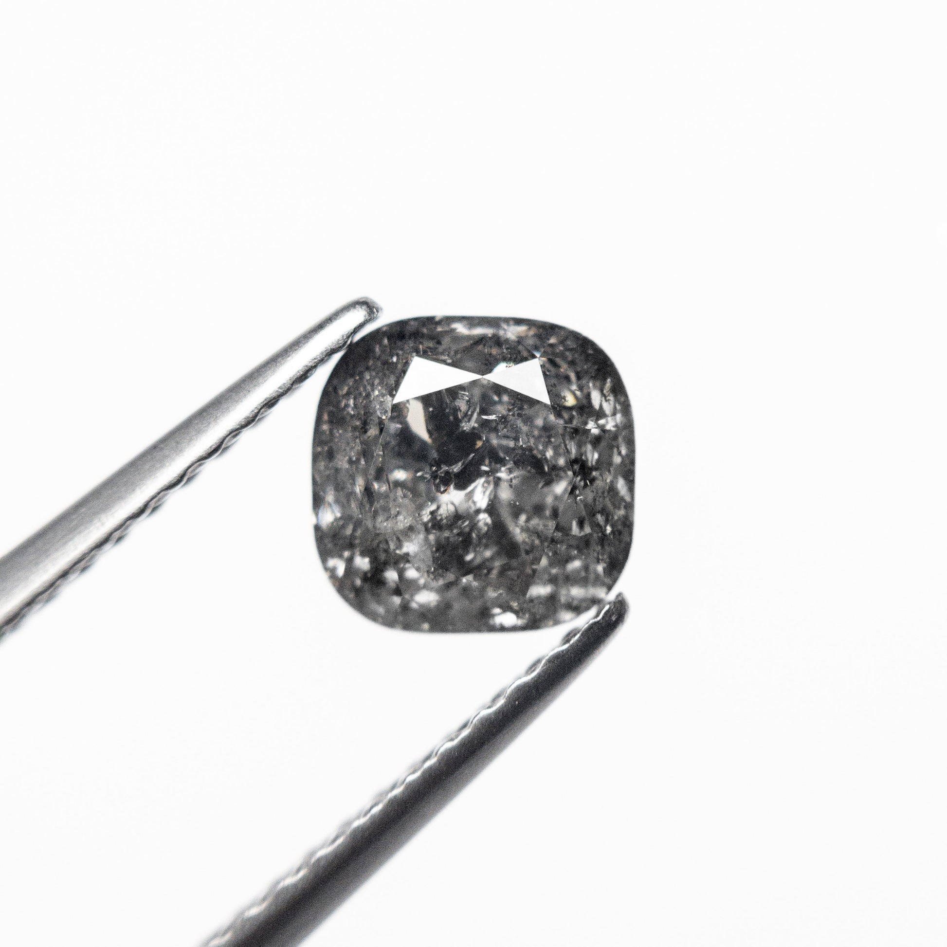 1.21カラット 6.11x6.00x3.74mm クッションブリリアント 26784-08