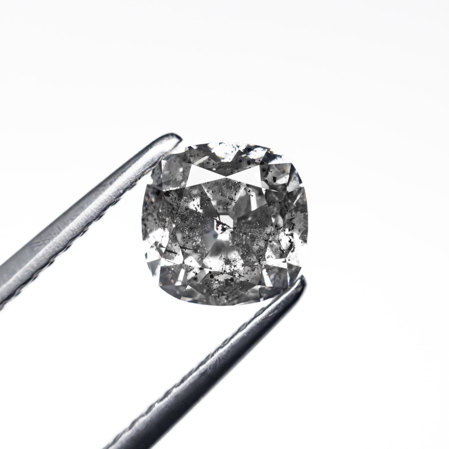 1.24カラット 6.21x6.11x4.05mm クッションブリリアント 🇨🇦 26878-01