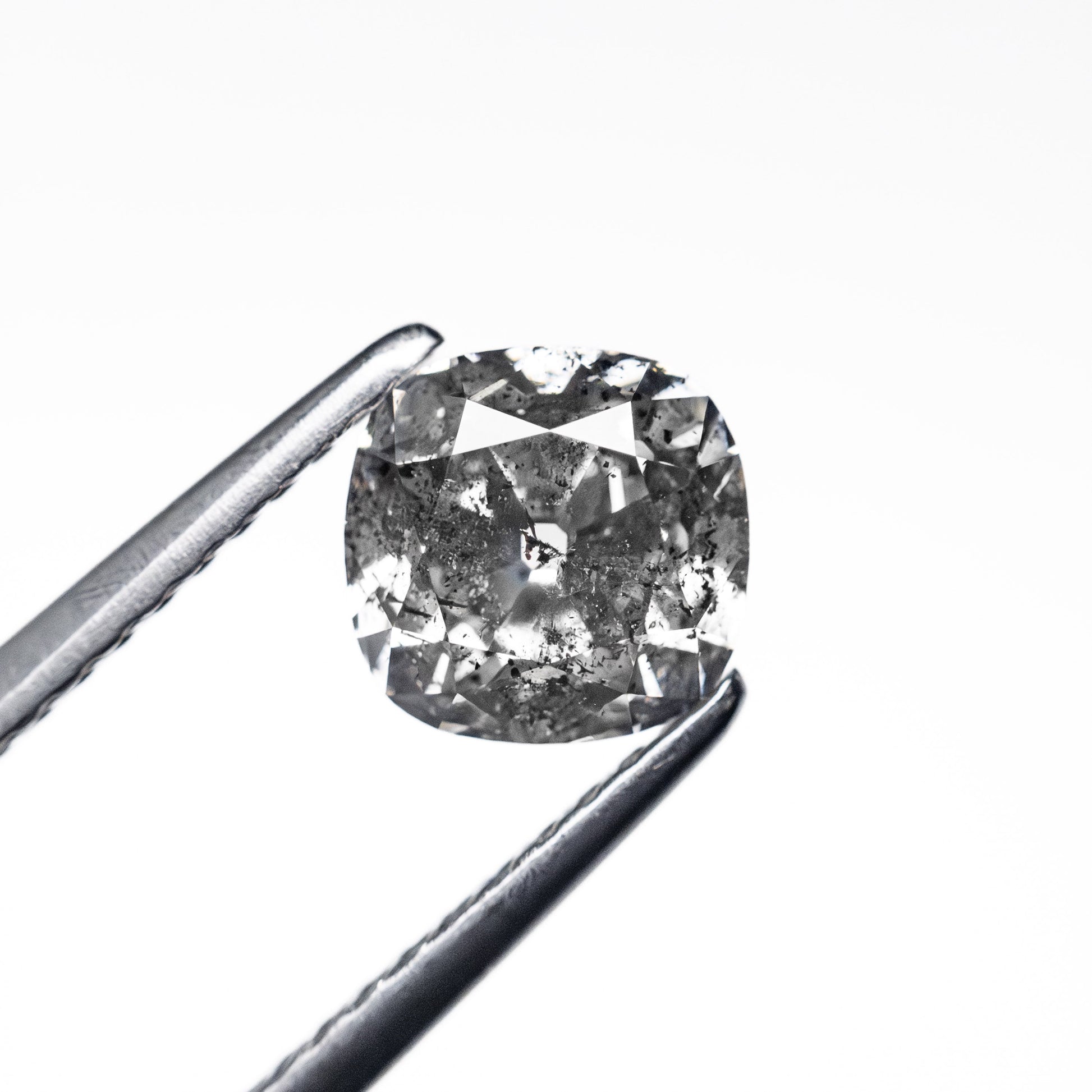1.24カラット 6.21x6.11x4.05mm クッションブリリアント 🇨🇦 26878-01
