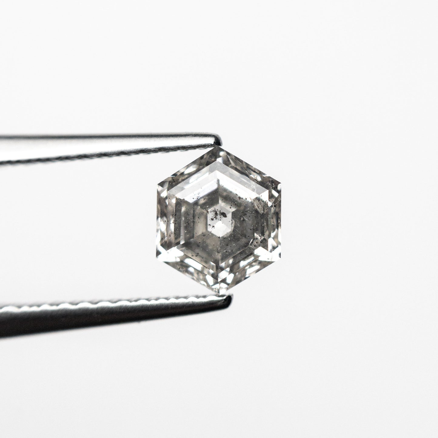 0.88ct 6.46x5.40x3.40mm ヘキサゴン ステップカット 🇨🇦 26902-01