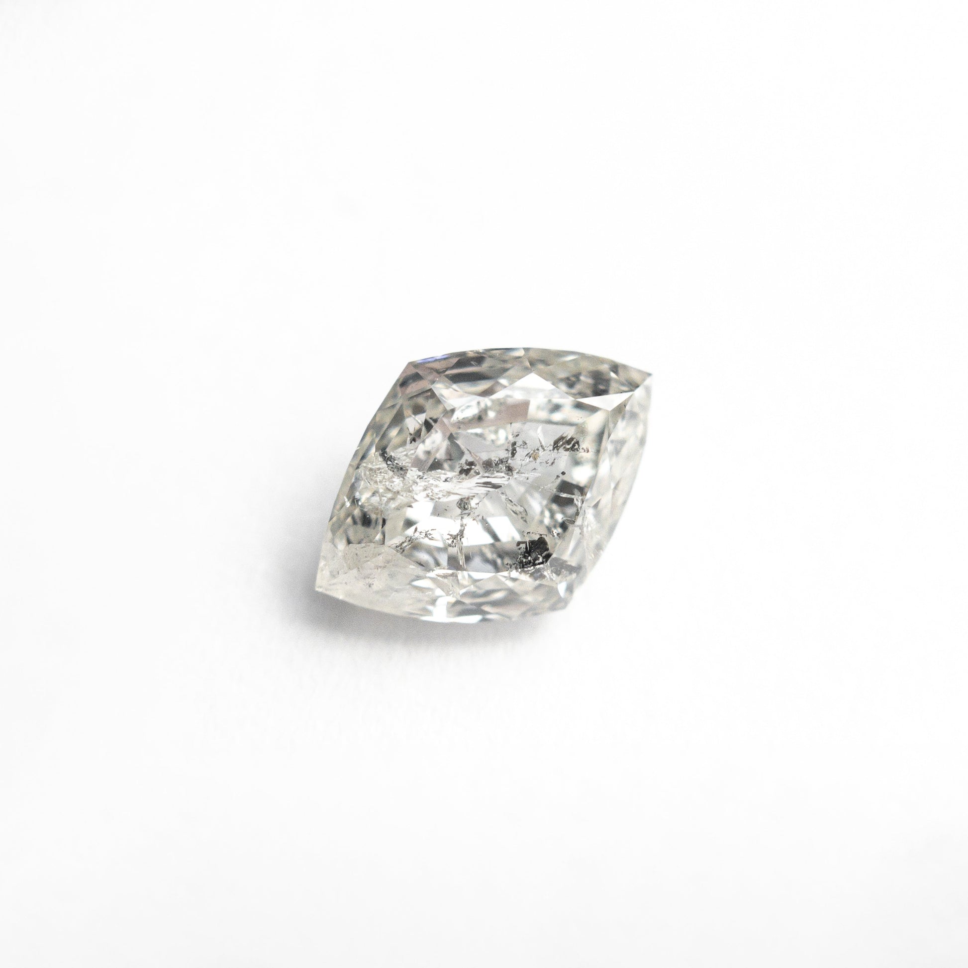 0.94カラット 7.89x5.75x3.15mm ロゼンジブリリアント 🇨🇦 26905-01