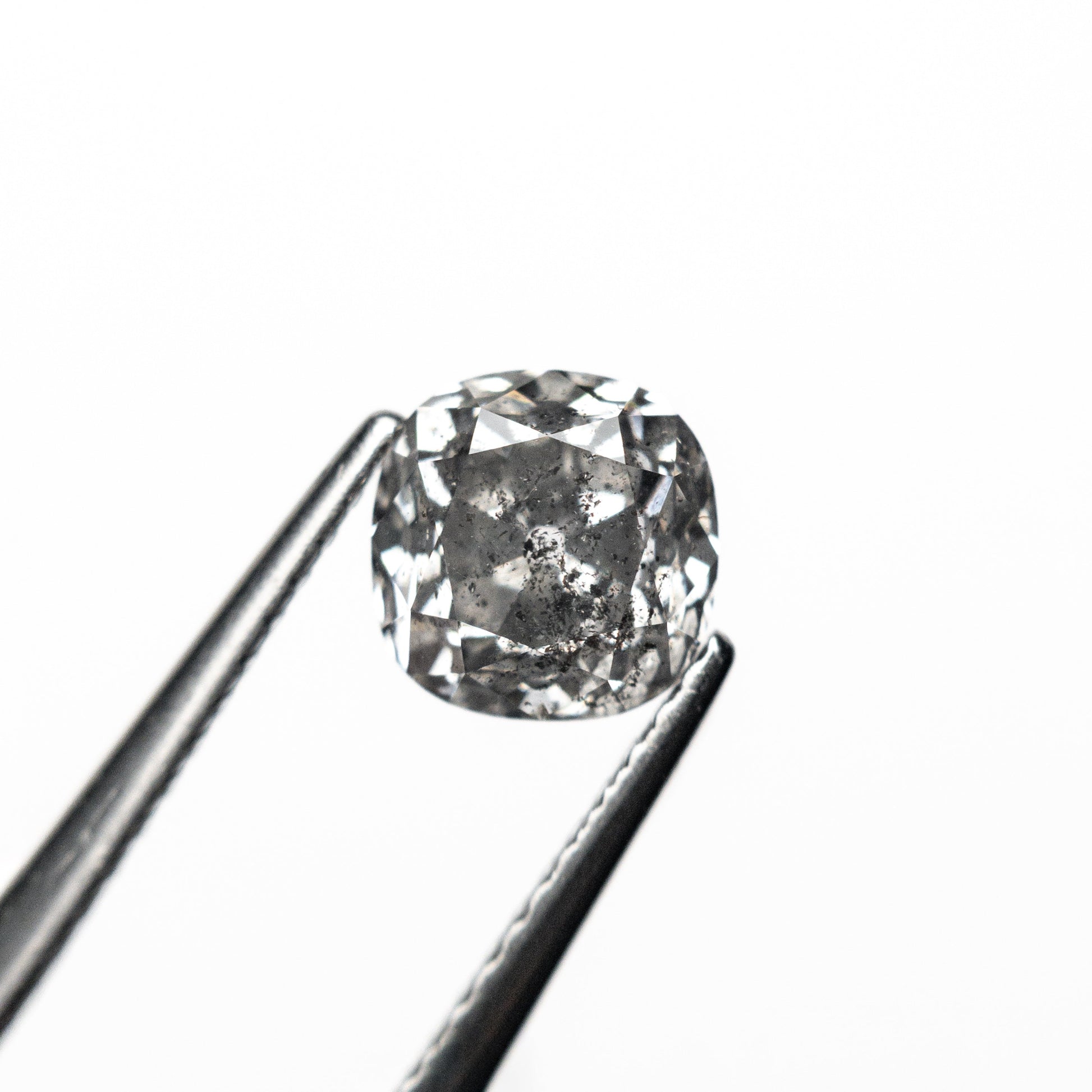 1.27カラット 6.18x6.13x4.37mm クッションブリリアント 🇨🇦 26924-01