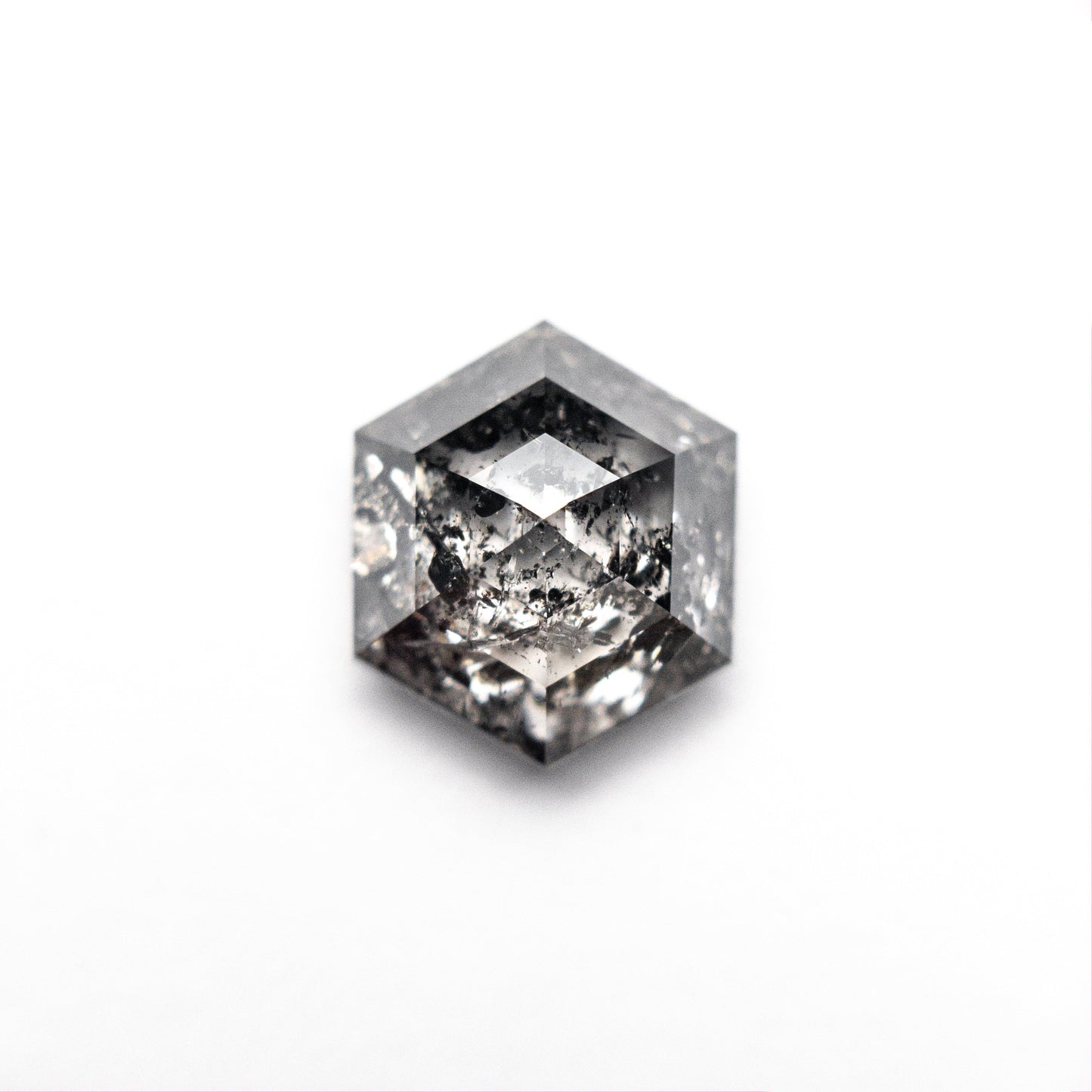 1.88カラット 8.20x7.06x4.16mm ヘキサゴン ステップカット 🇨🇦 27020-01