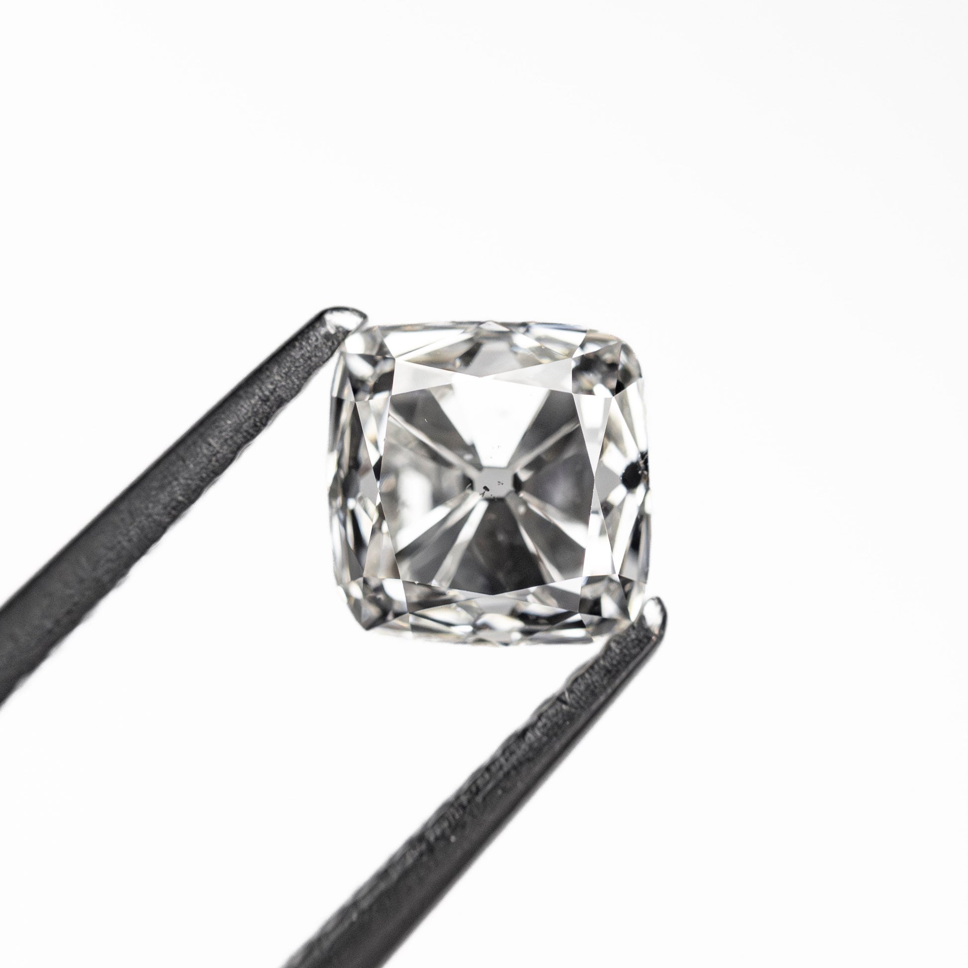 1.20ct 5.66x5.61x4.67mm SI2 H モダンアンティーク オールドマインカット 27130-12