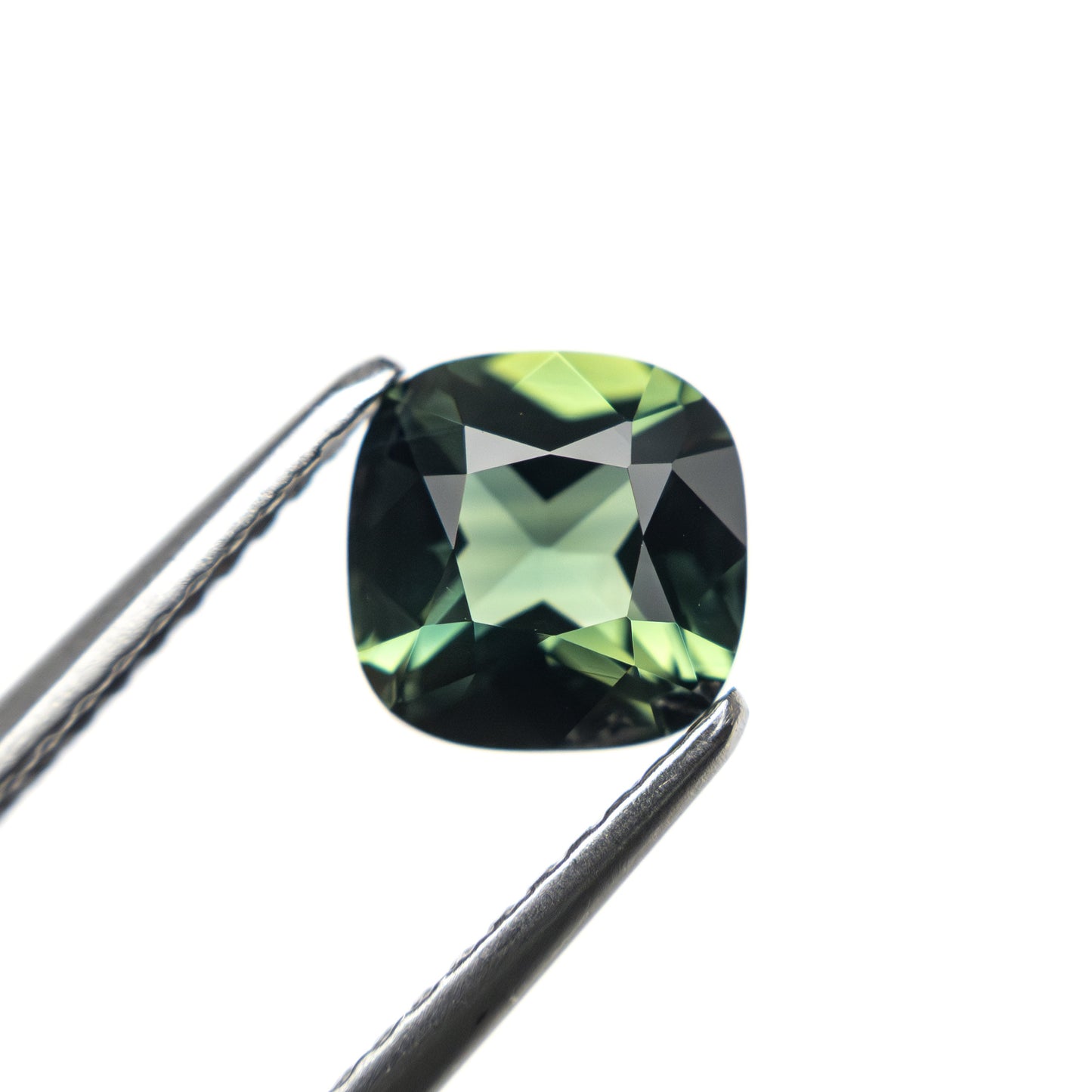 1.43カラット 6.51x6.50x4.02mm クッションブリリアントサファイア 27152-01