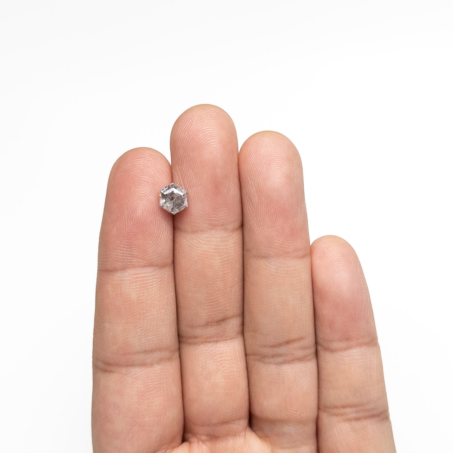 1.45カラット 6.96x6.13x4.57mm ヘキサゴン ステップカット 🇨🇦 27266-01