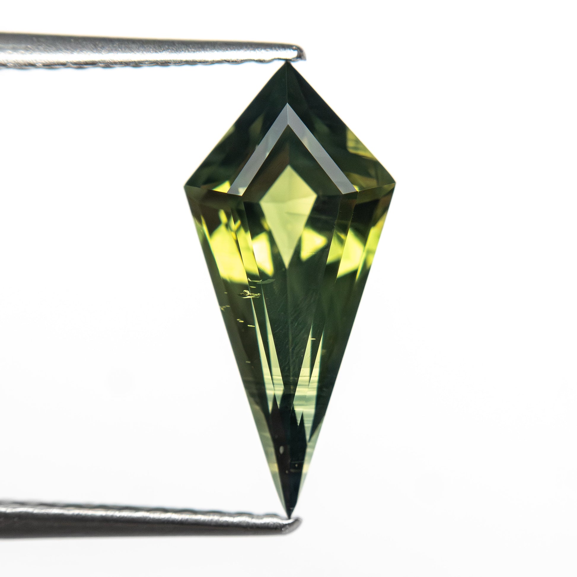 1.87ct 13.74x6.42x4.00mm Kite Step Cut Sapphire 27328-02