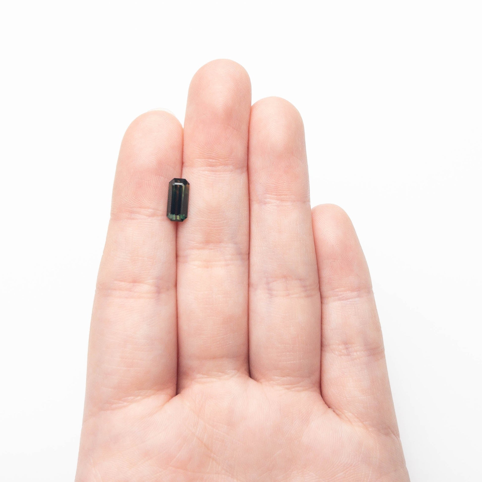 2.00ct 10.16x4.84x3.74mm コーナーカット レクタングル ステップカット サファイア 27331-05