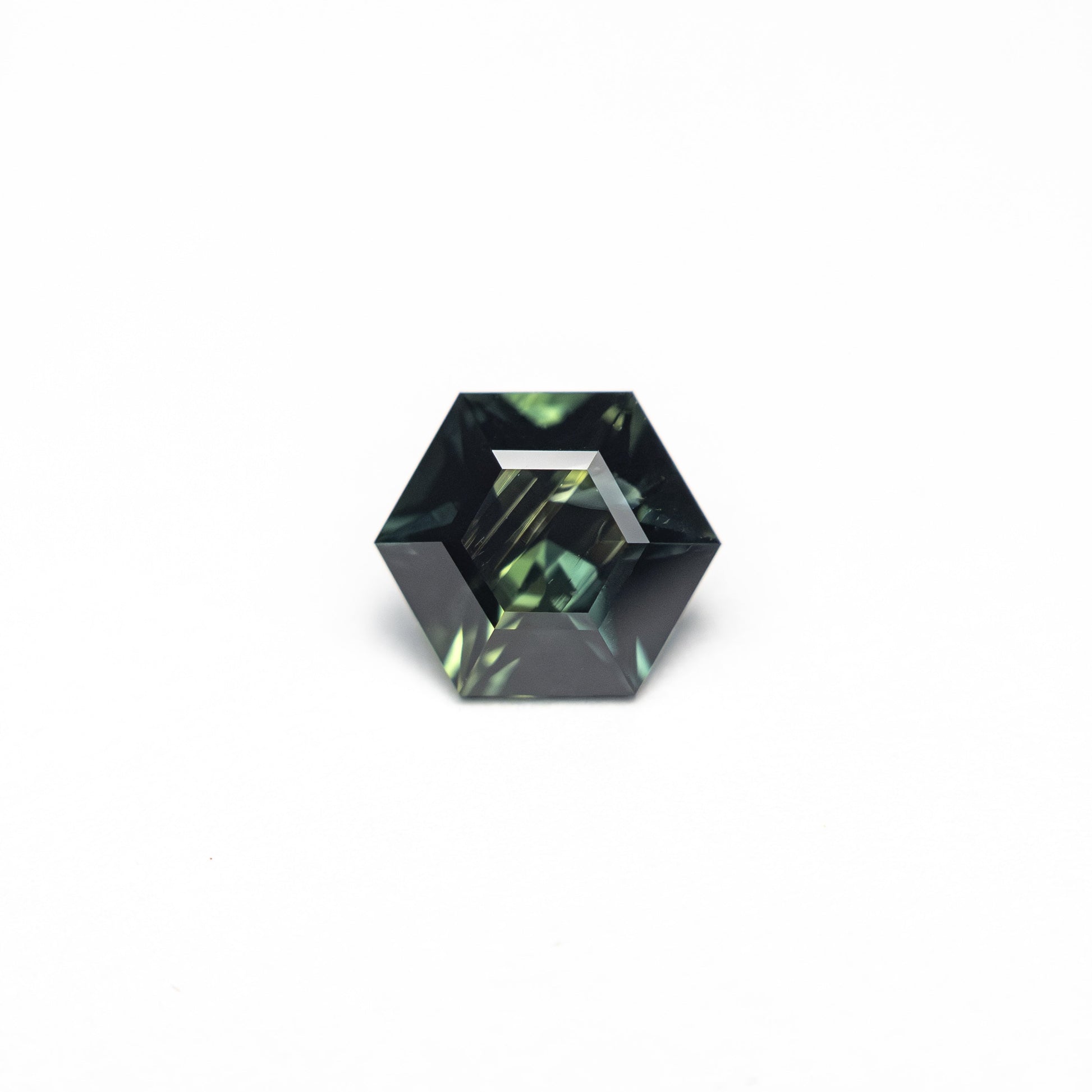 0.71ct 6.01x5.22x3.20mm Hexagon Step Cut Sapphire 27336-06