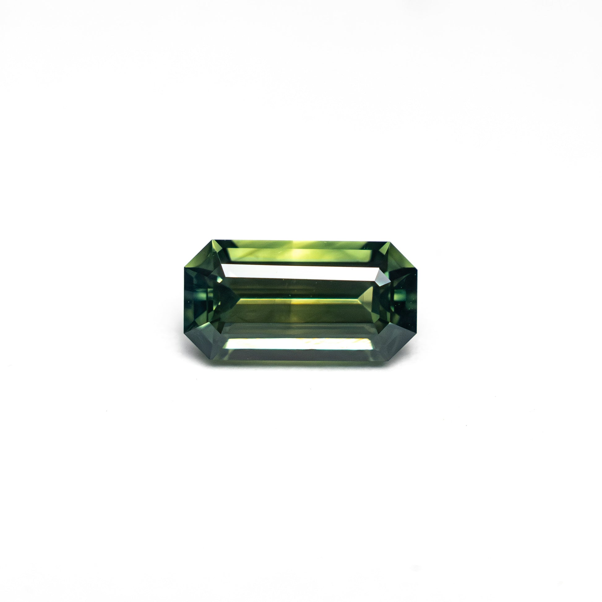 0.82ct 7.20x3.73x2.98mm コーナーカット レクタングル ステップカット サファイア 27336-49