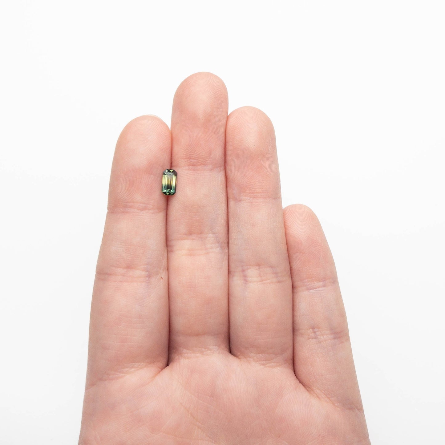 0.85ct 6.97x3.80x3.00mm コーナーカット レクタングル ステップカット サファイア 27336-50
