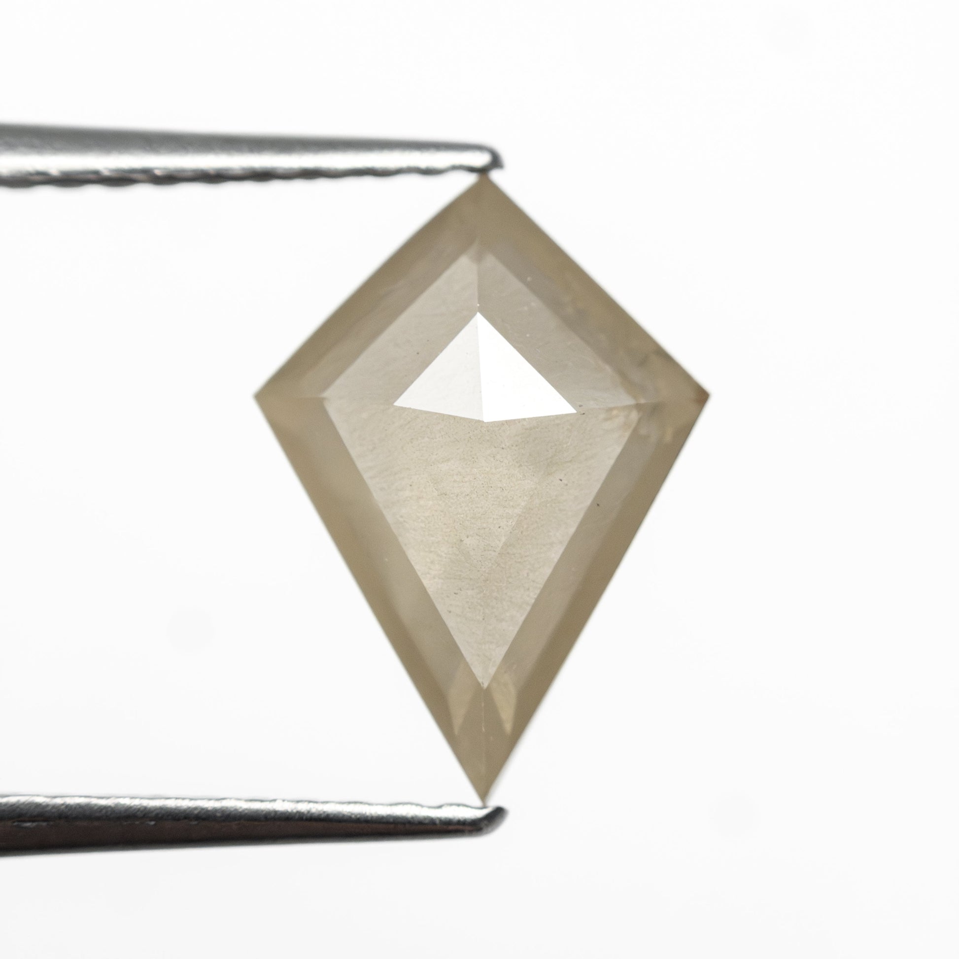 1.51ct 11.18x8.06x3.01mm カイトローズカット 27536-07