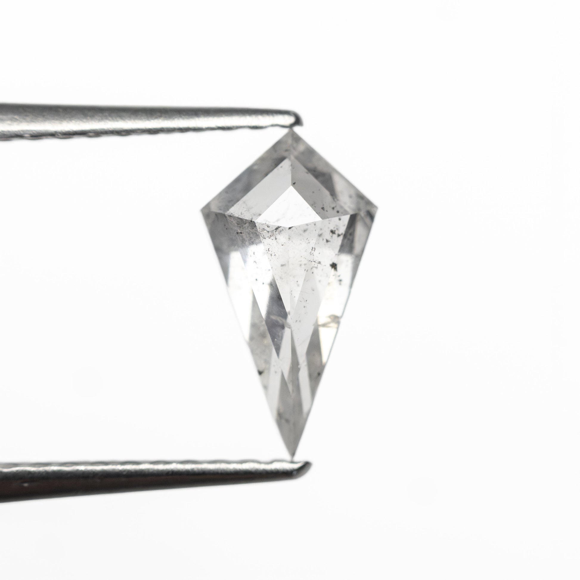 0.79ct 9.54x5.15x2.73mm カイトローズカット 27536-29