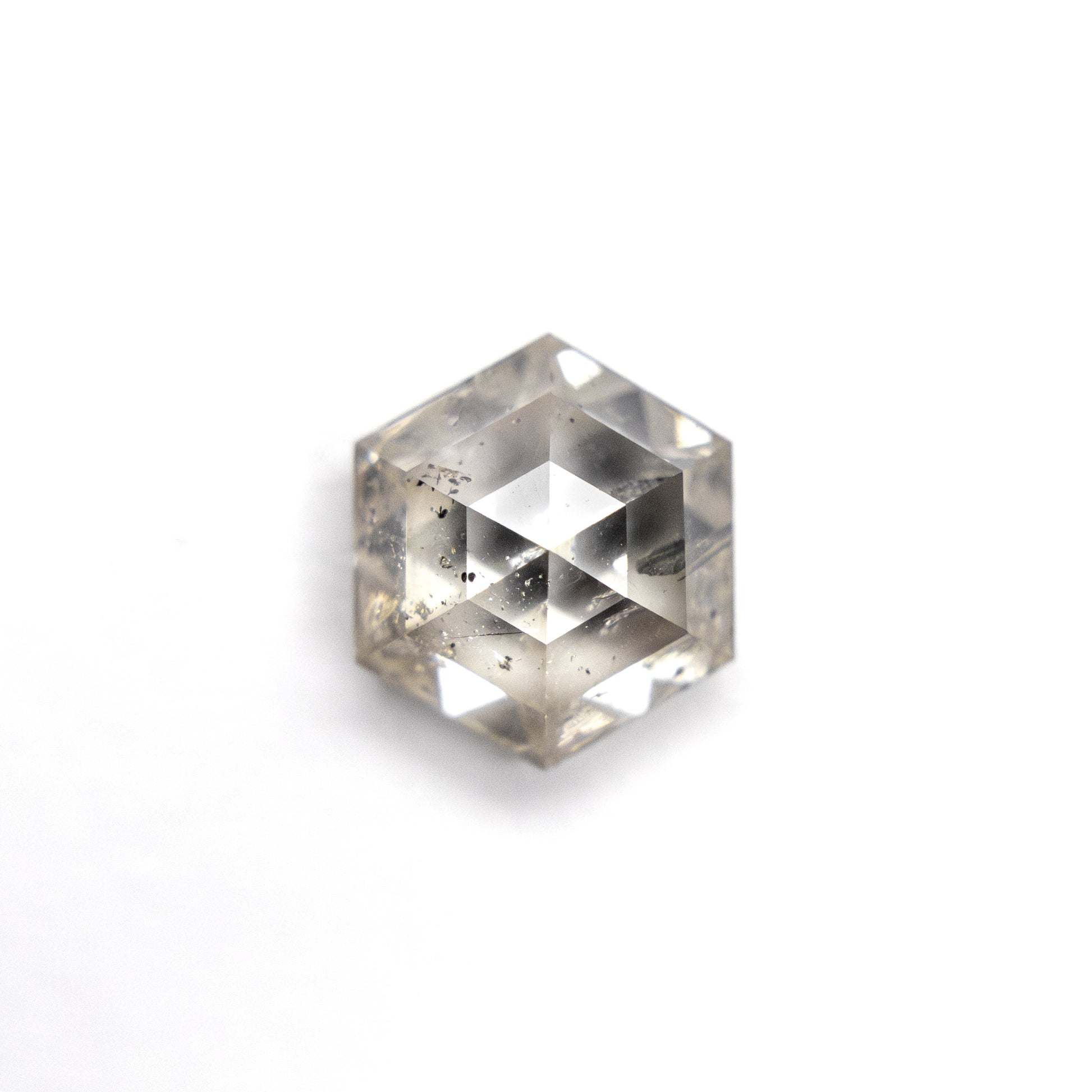 1.54ct 7.59x6.57x3.89mm ヘキサゴンローズカット 27537-06