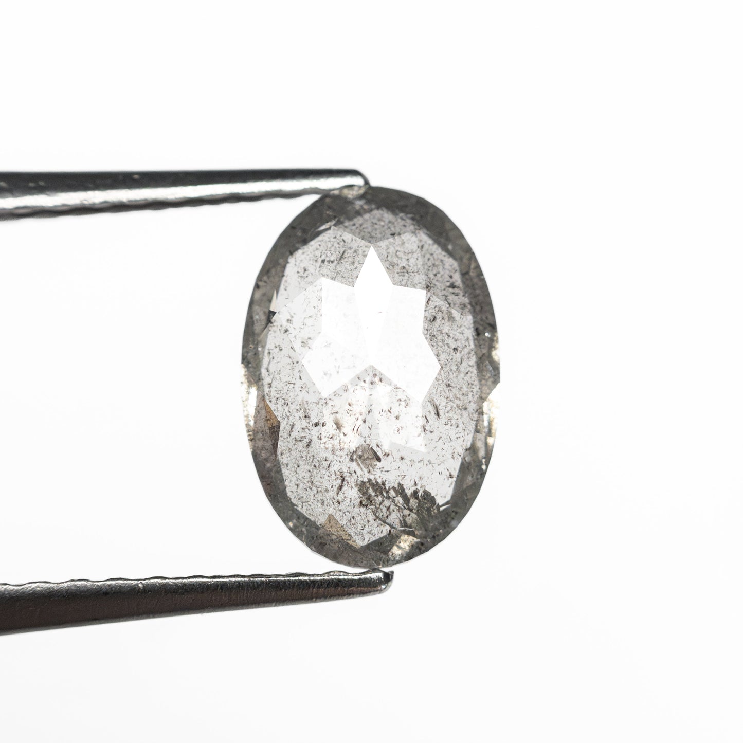 1.05ct 8.57x5.77x2.26mm オーバルローズカット 27538-04