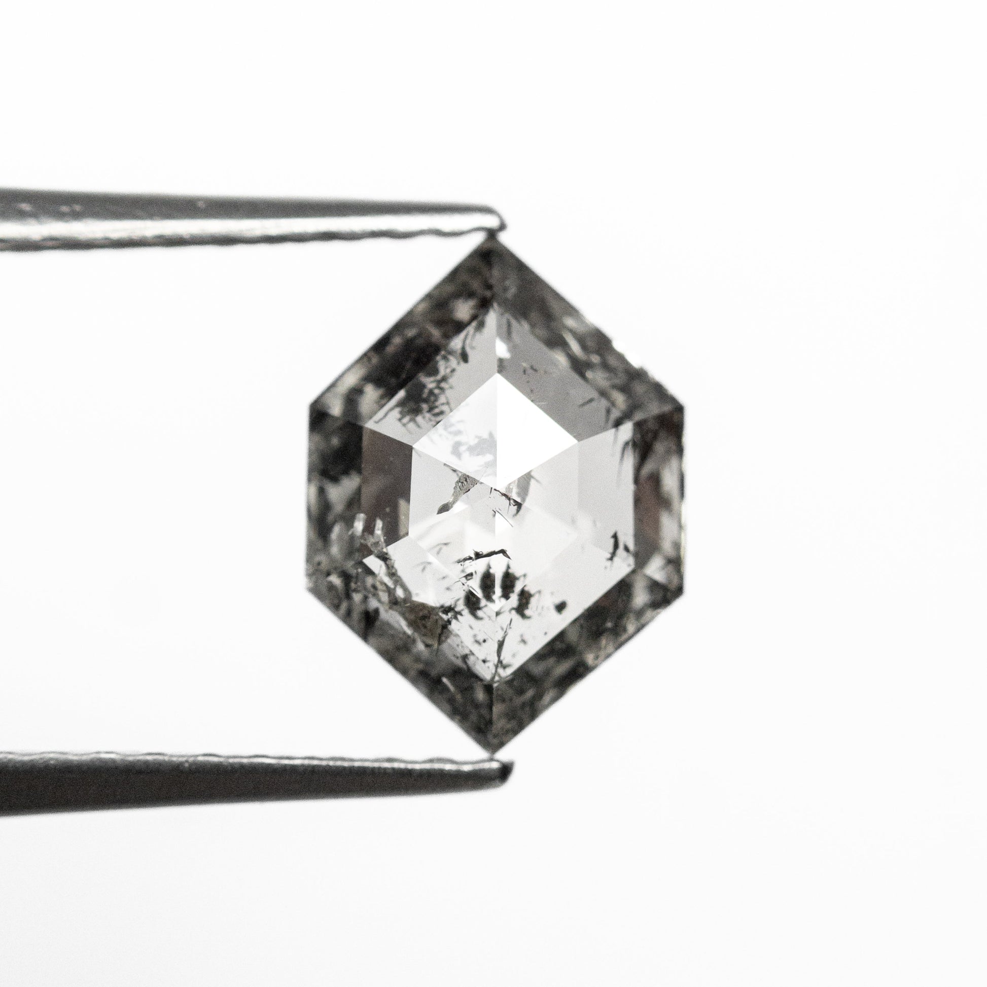 1.05ct 8.93x6.44x2.39mm ヘキサゴンローズカット 27538-07