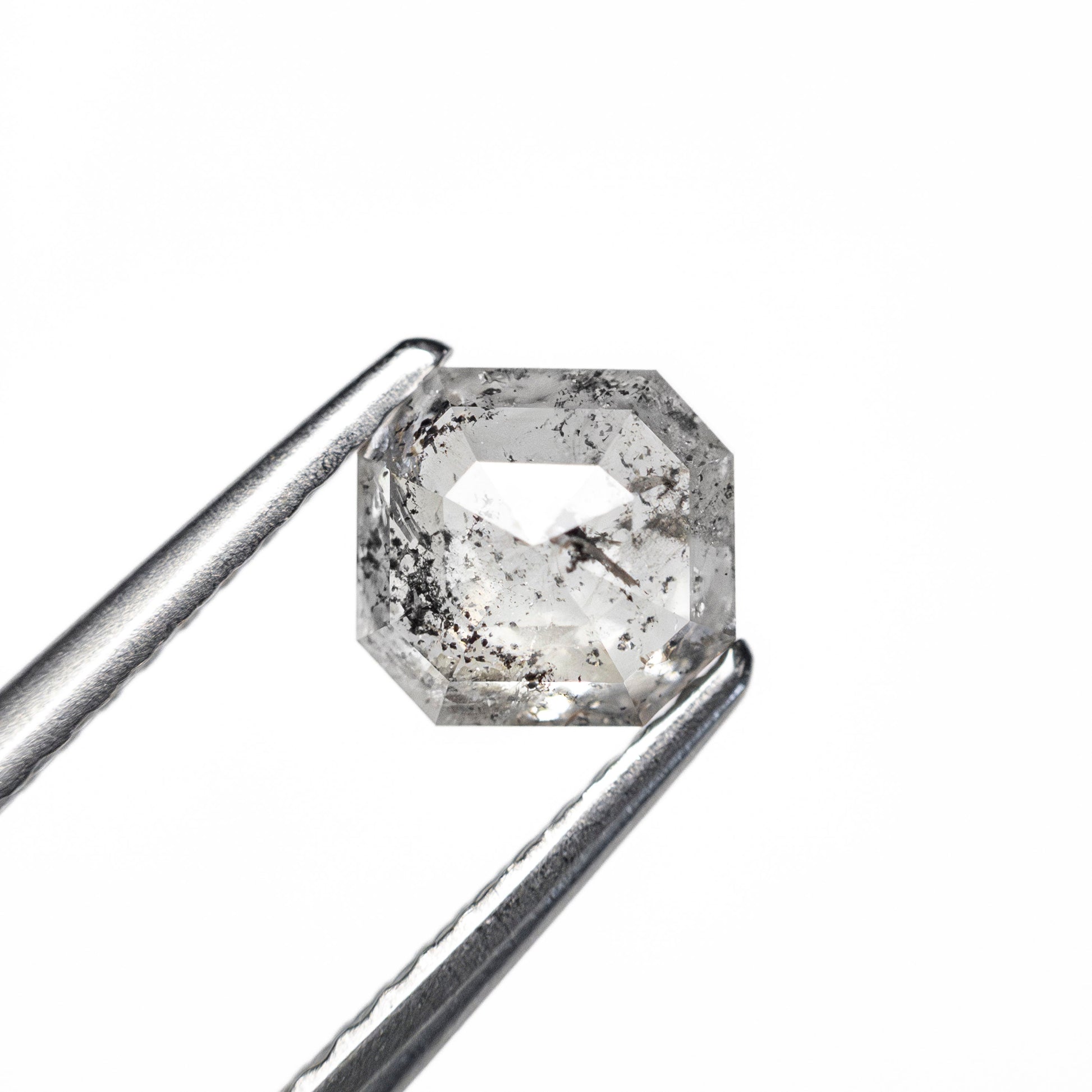 0.99ct 5.68x5.35x3.18mm カットコーナーストーン レクタングル ステップカット 27538-49